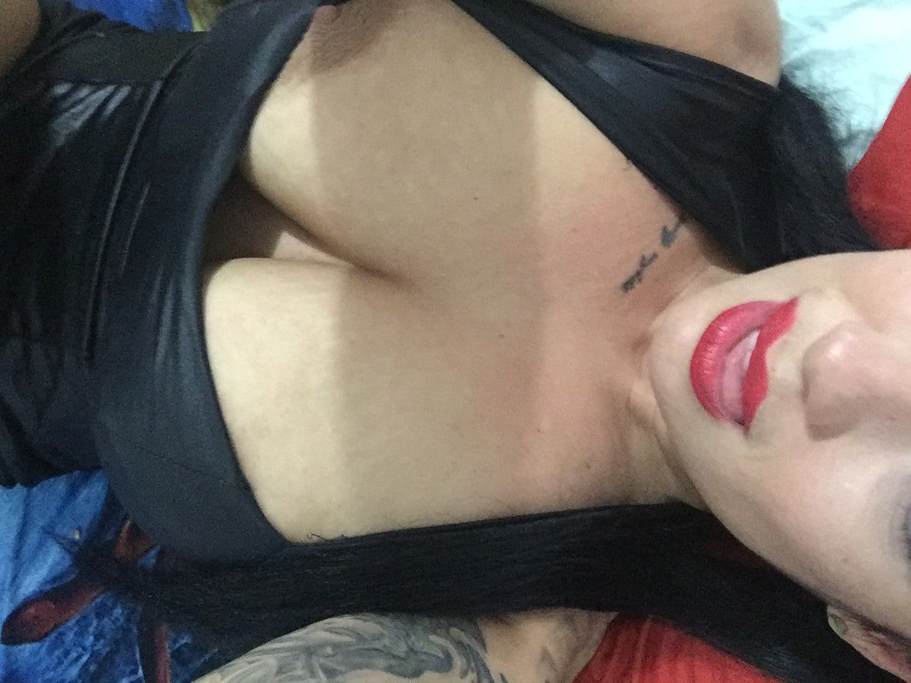 https://cdn.adultwork.com/gallery/G12/9022441.jpg