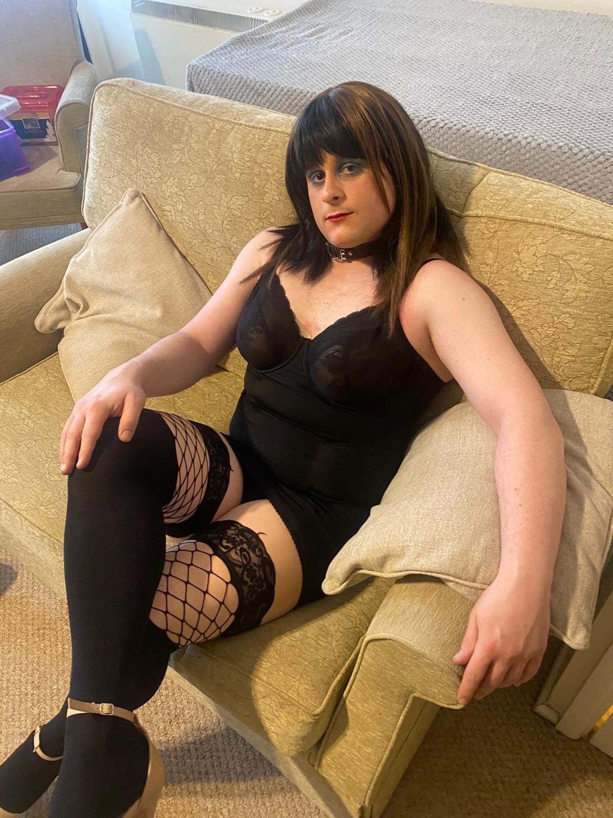 https://cdn.adultwork.com/gallery/G12/9025472.jpg