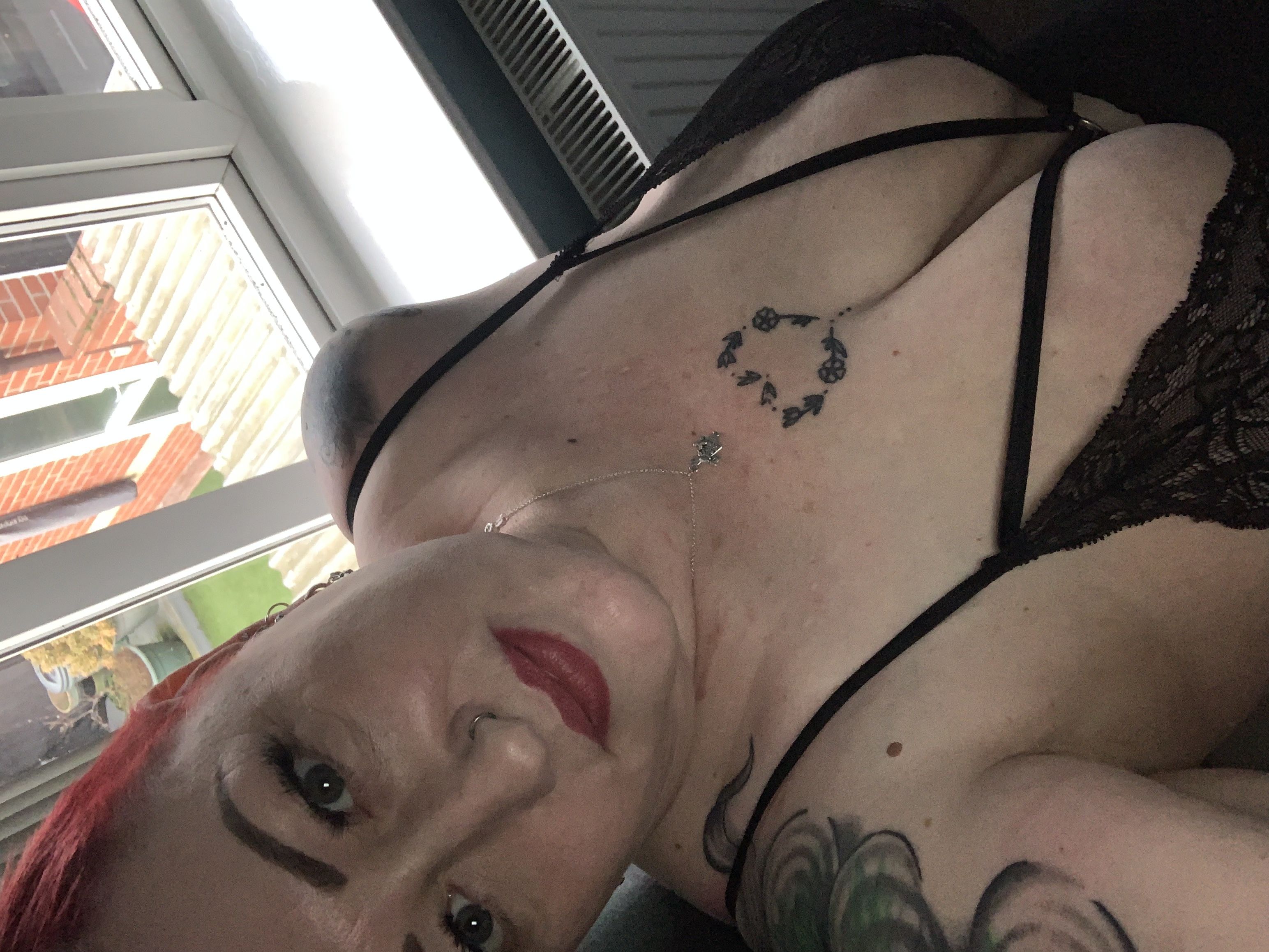 https://cdn.adultwork.com/gallery/G12/9044515.jpg