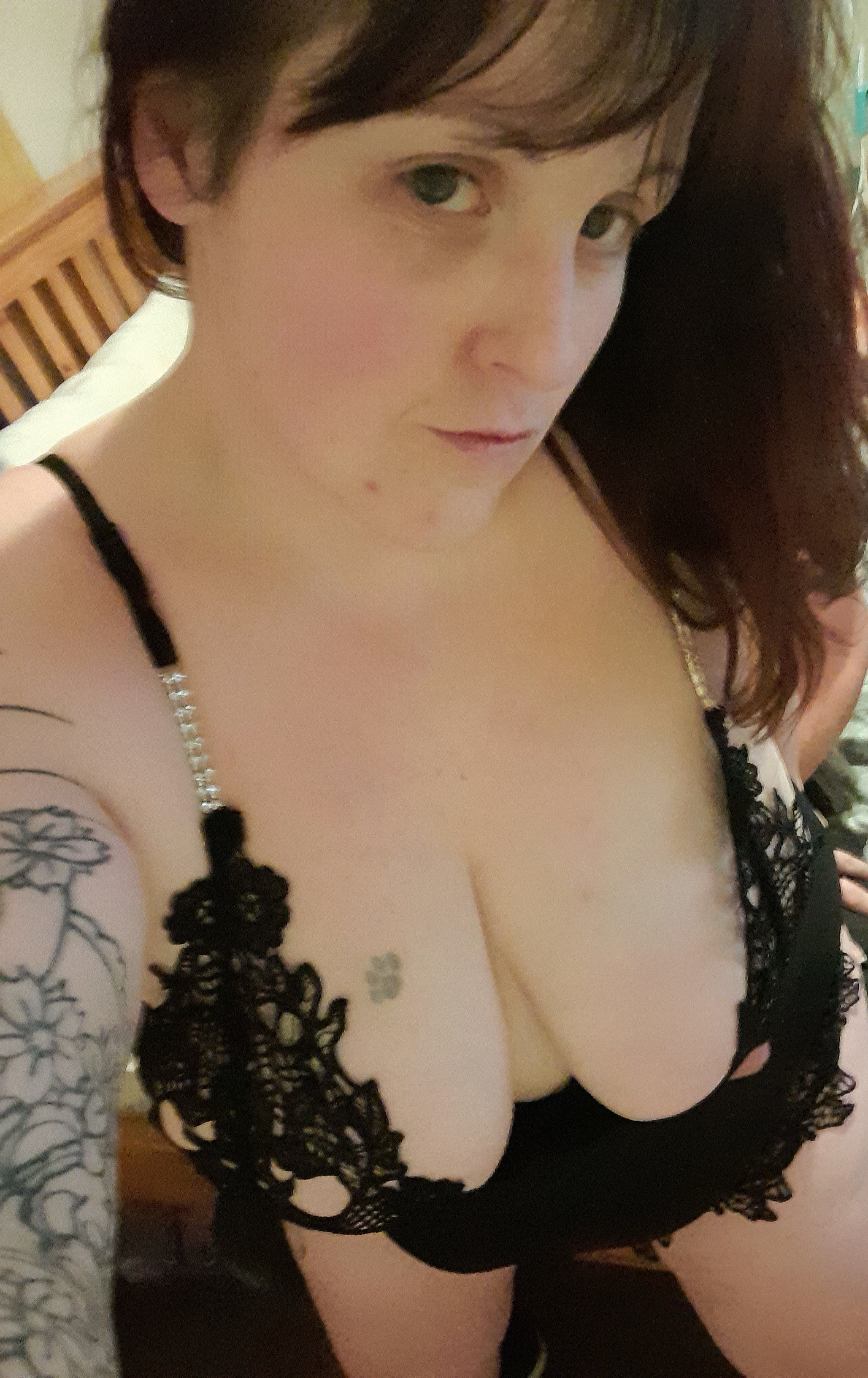 https://cdn.adultwork.com/gallery/G12/9054993.jpg