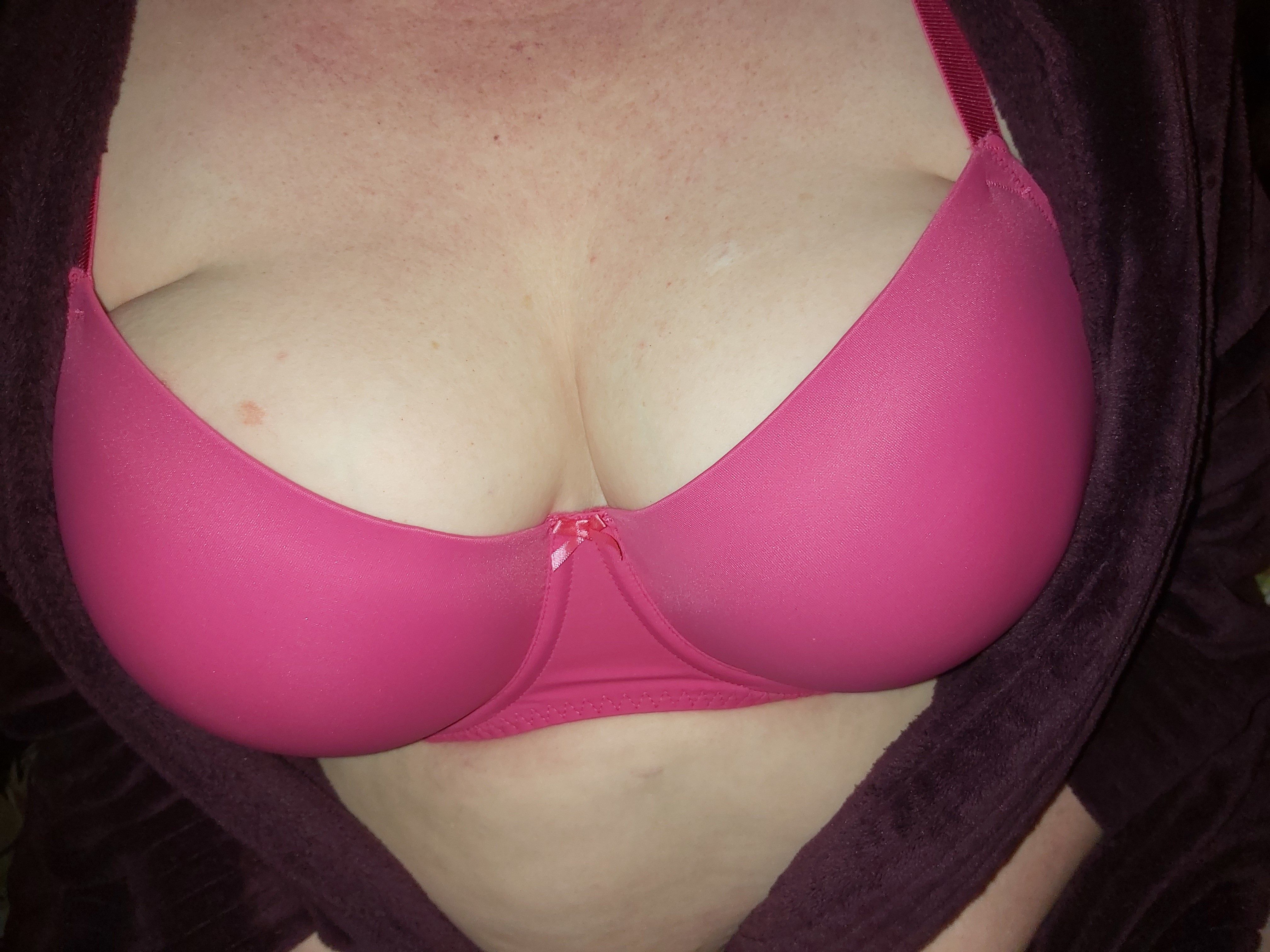 https://cdn.adultwork.com/gallery/G12/9058600.jpg