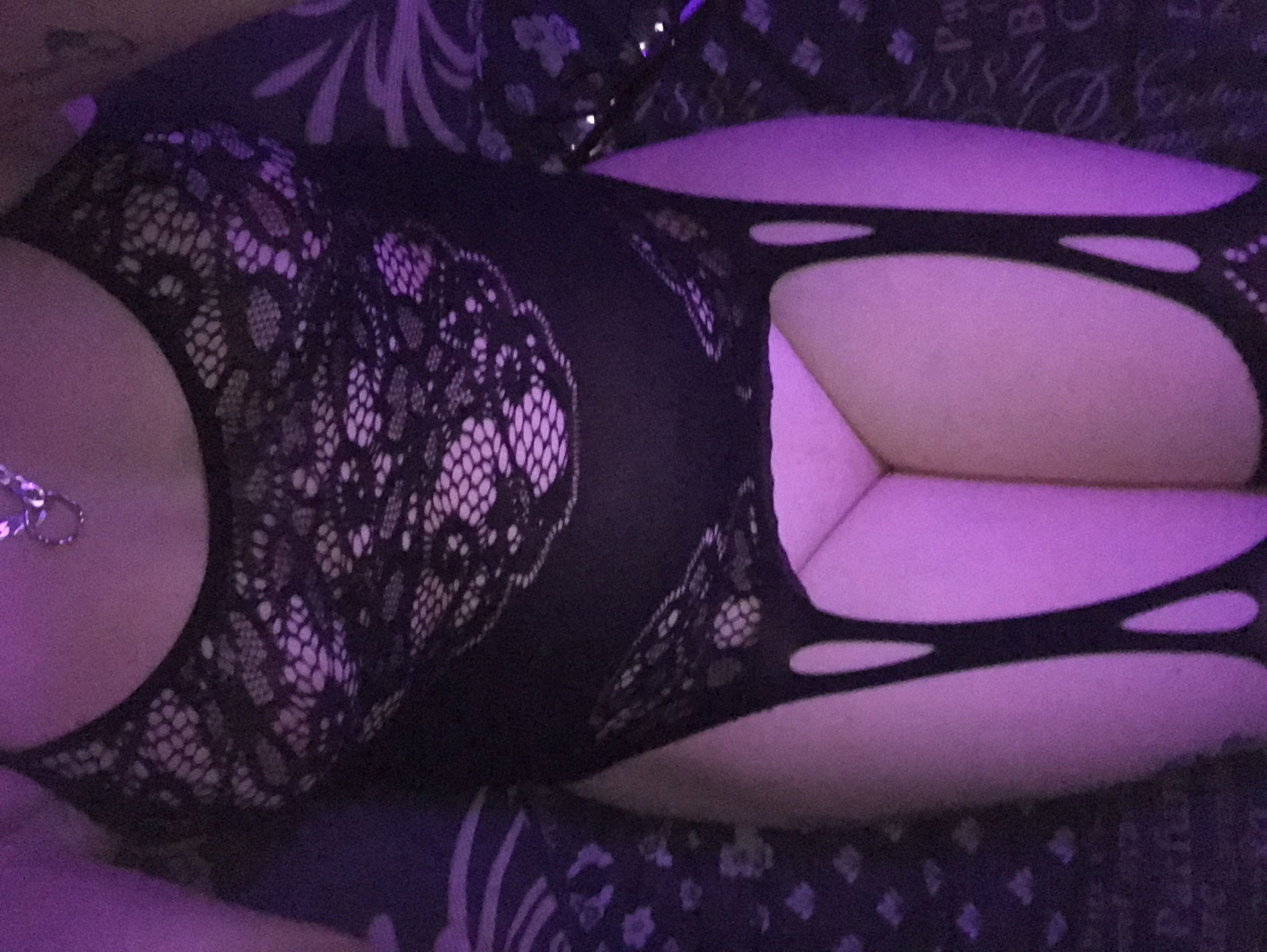 https://cdn.adultwork.com/gallery/G12/9059794.jpg