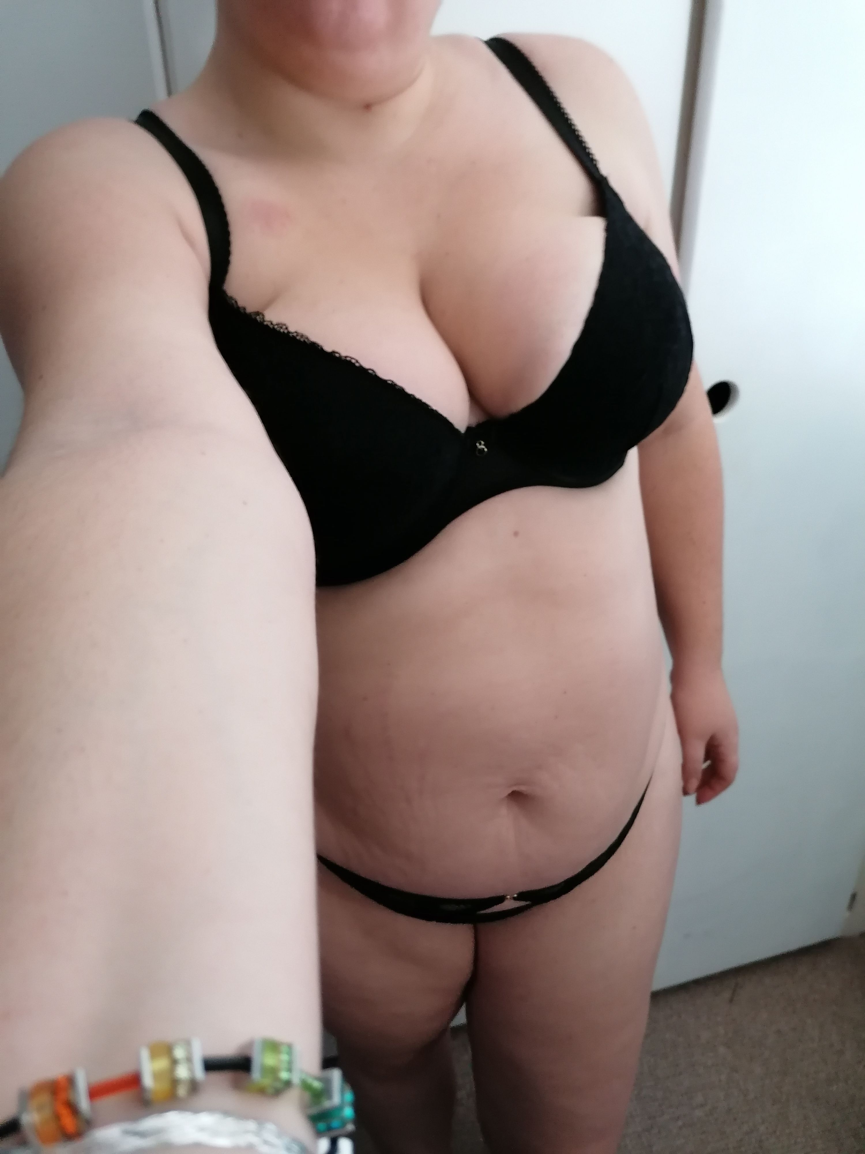 https://cdn.adultwork.com/gallery/G12/9061959.jpg