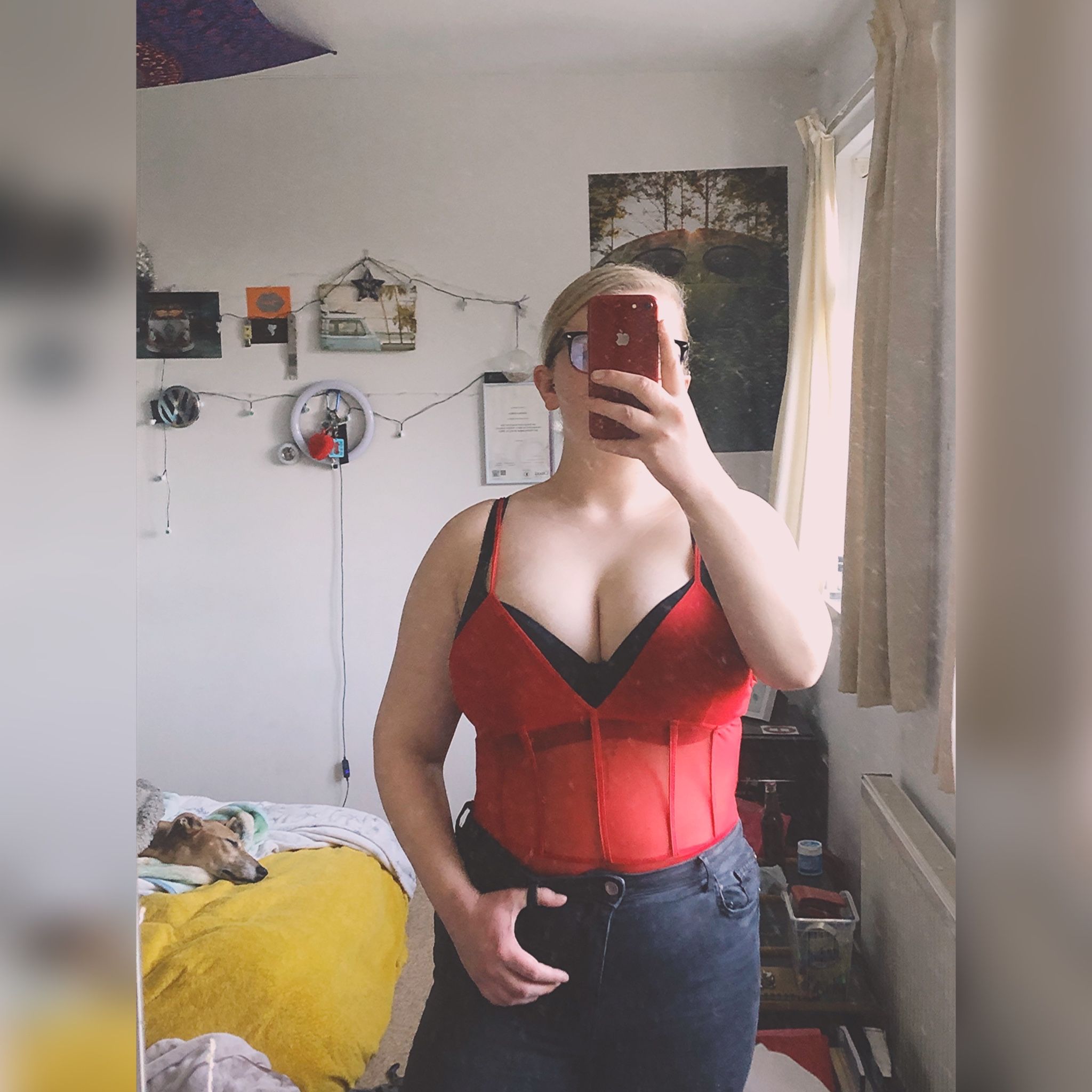 https://cdn.adultwork.com/gallery/G12/9063457.jpg