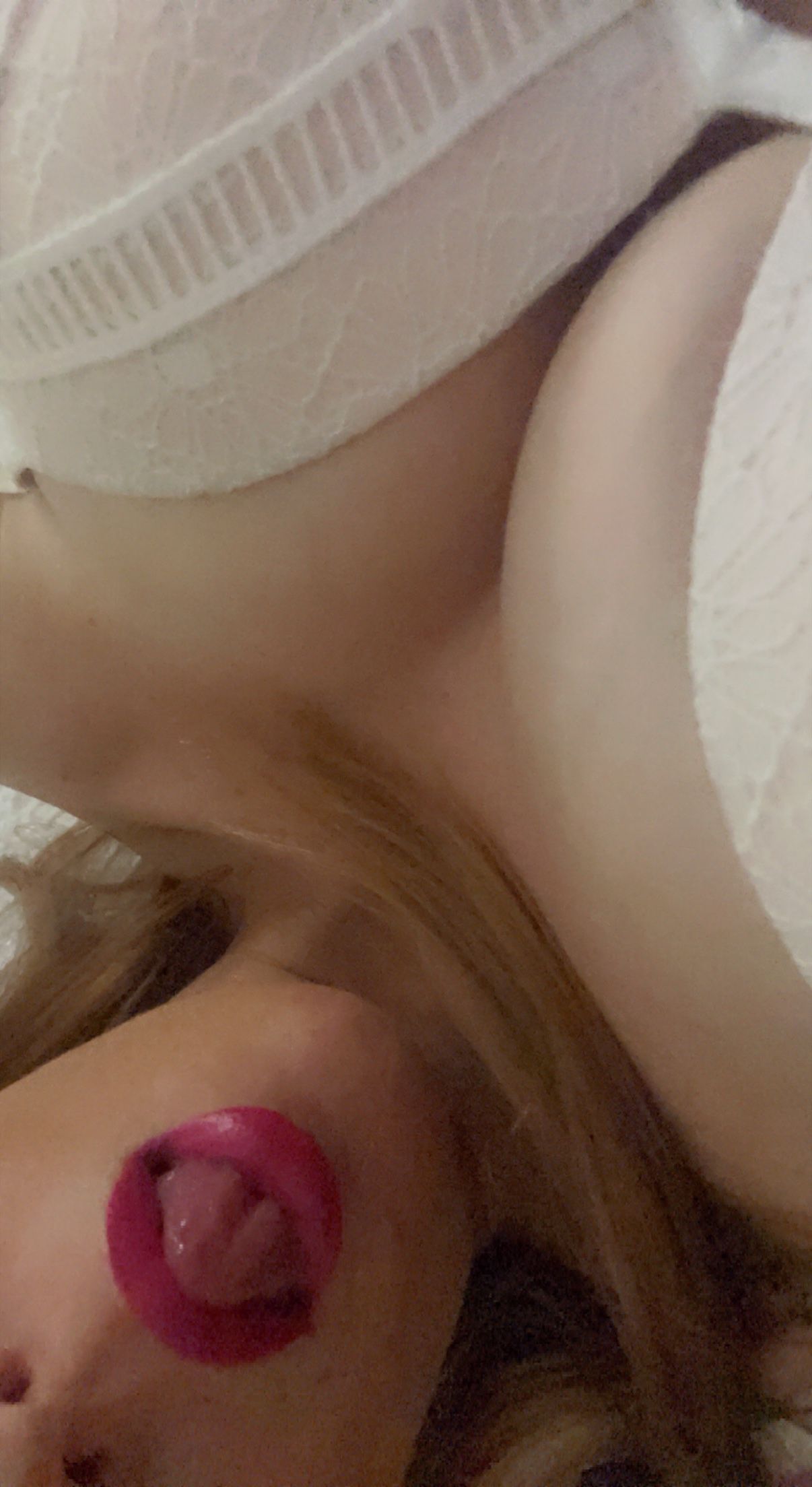 https://cdn.adultwork.com/gallery/G12/9066136.jpg