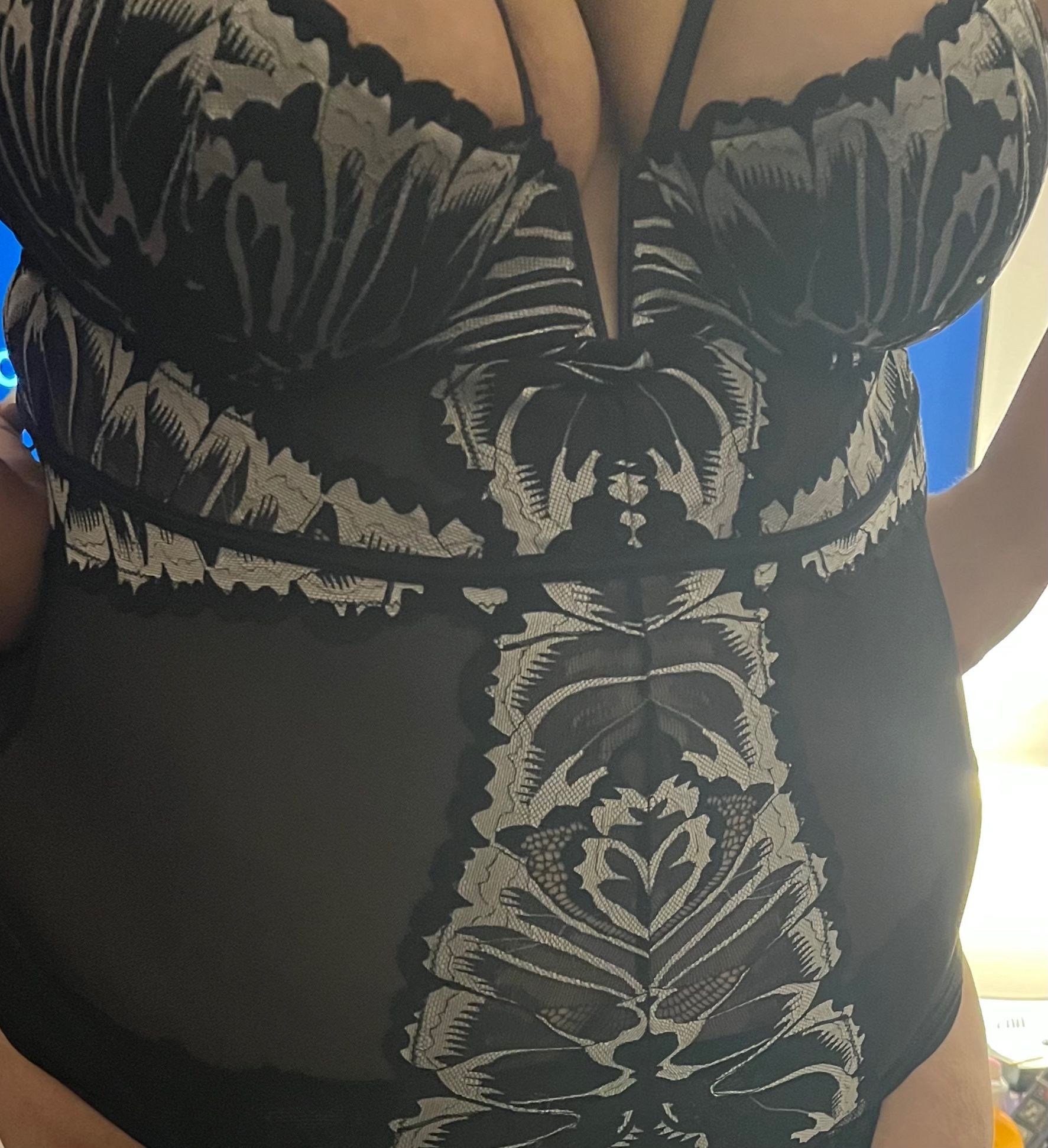 https://cdn.adultwork.com/gallery/G12/9070398.jpg