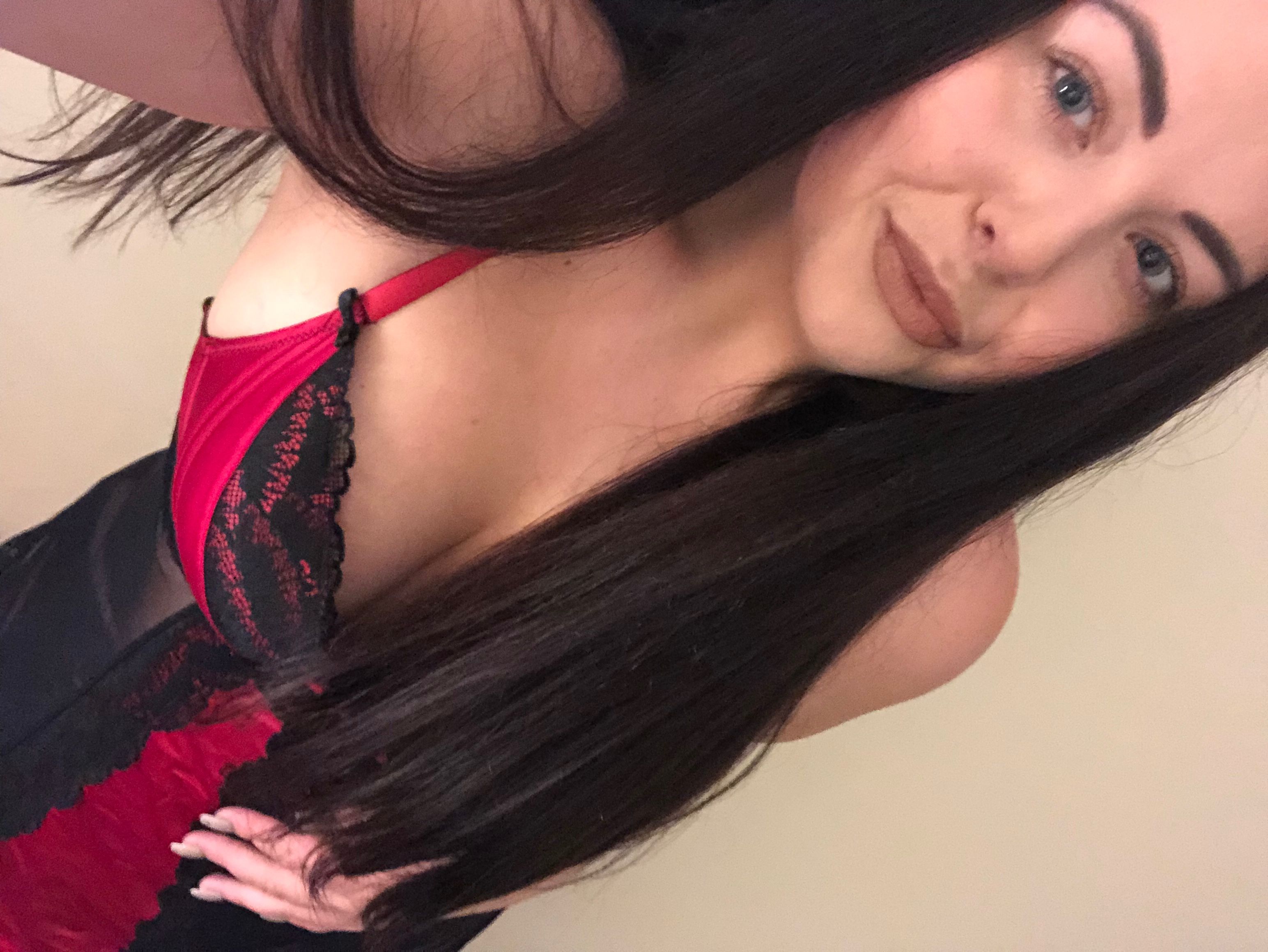 https://cdn.adultwork.com/gallery/G12/9070991.jpg