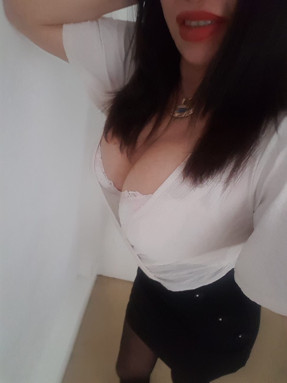 https://cdn.adultwork.com/gallery/G12/9074217.jpg