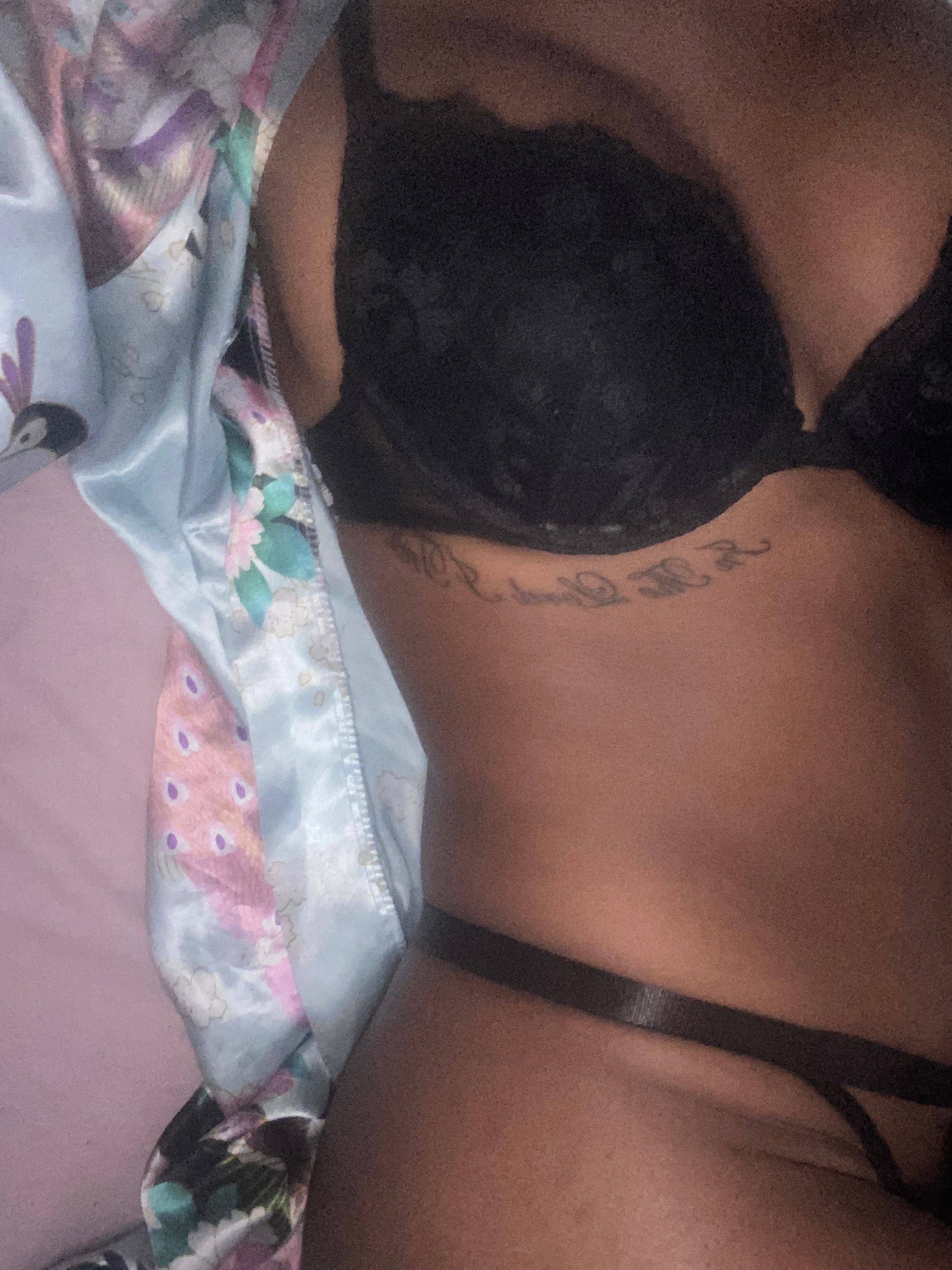 https://cdn.adultwork.com/gallery/G12/9083924.jpg