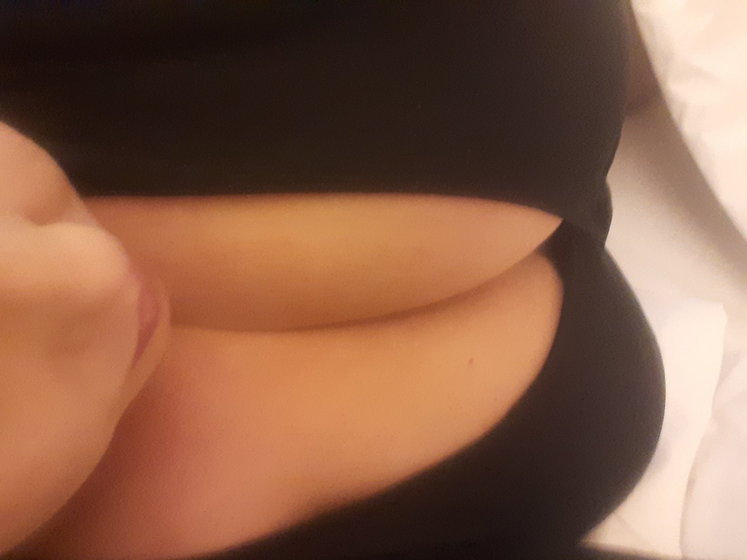 https://cdn.adultwork.com/gallery/G12/9084258.jpg