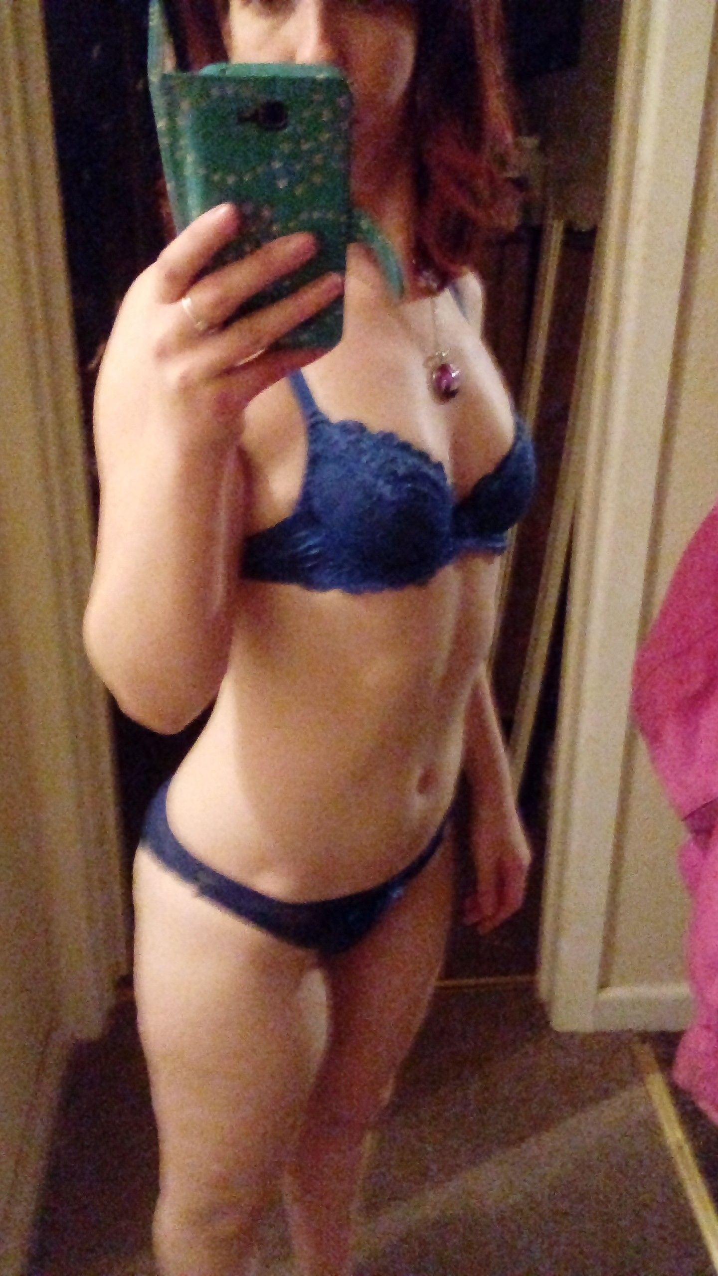 https://cdn.adultwork.com/gallery/G12/9084748.jpg