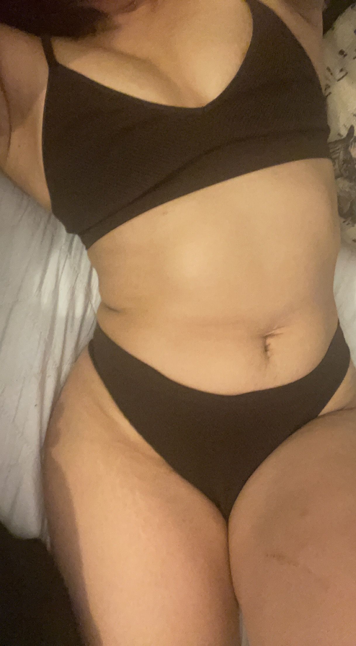 https://cdn.adultwork.com/gallery/G12/9085412.jpg