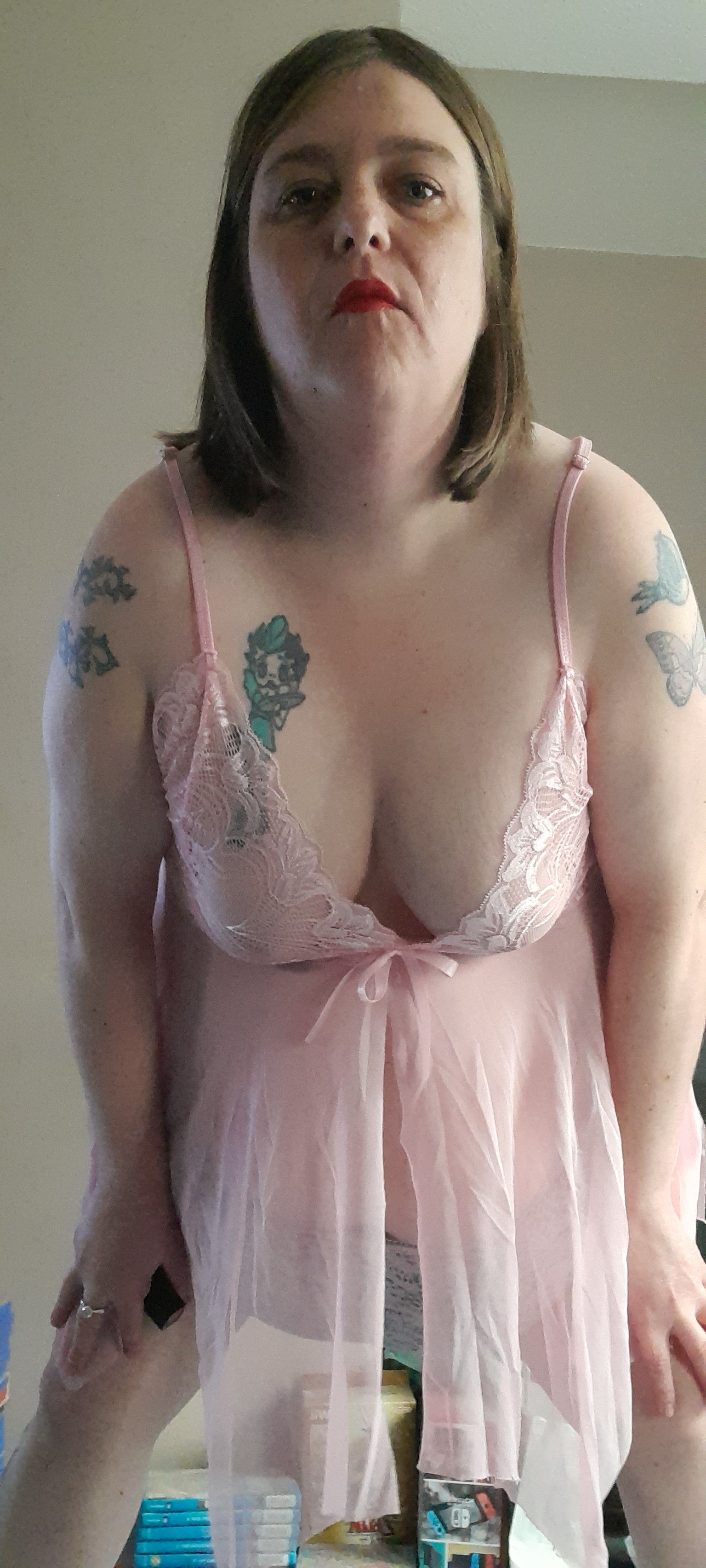 https://cdn.adultwork.com/gallery/G12/9090358.jpg