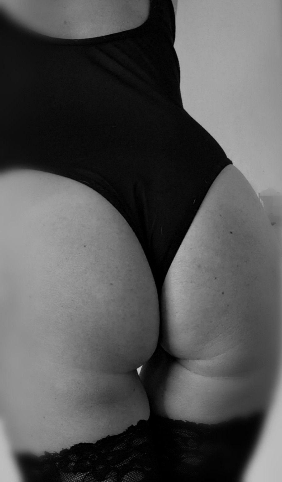 https://cdn.adultwork.com/gallery/G12/9093602.jpg