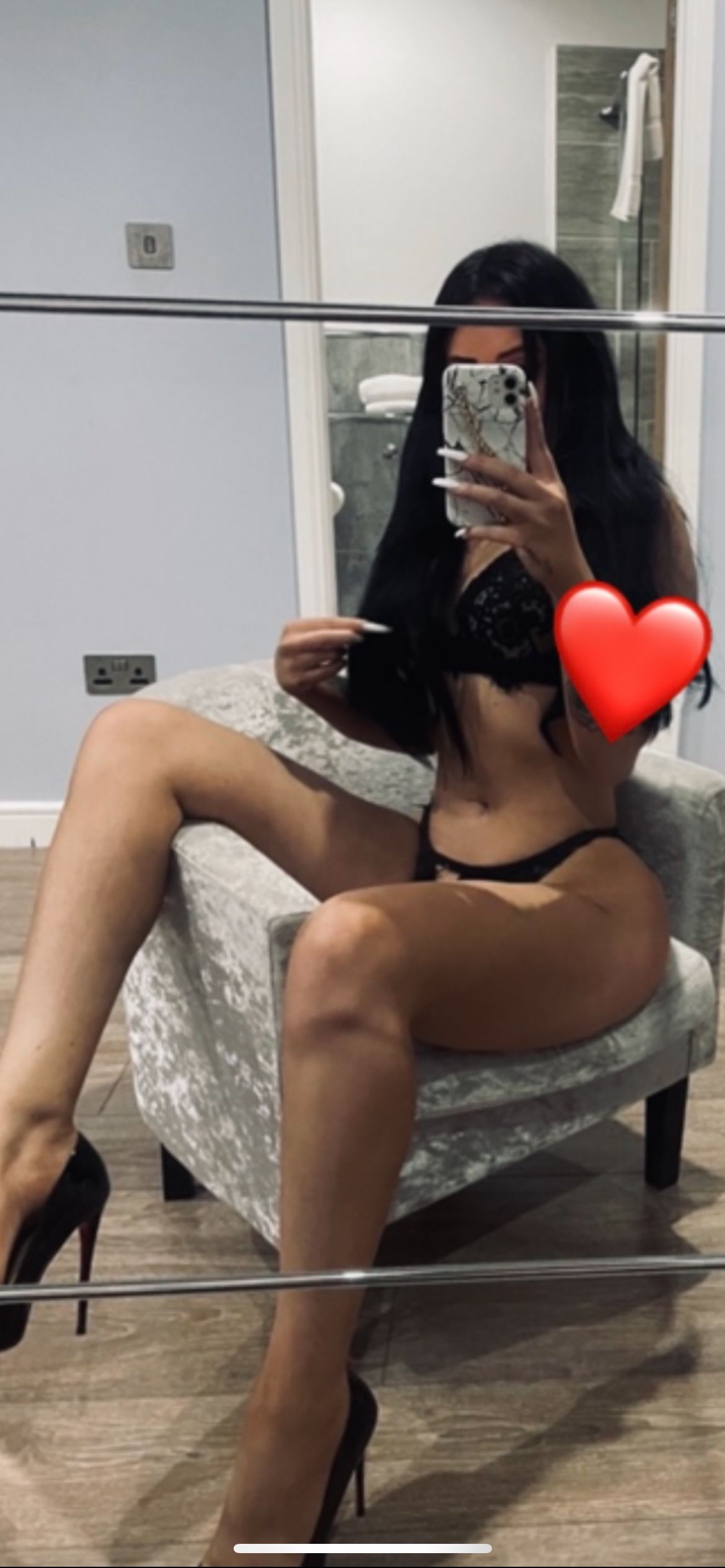 https://cdn.adultwork.com/gallery/G12/9093648.jpg