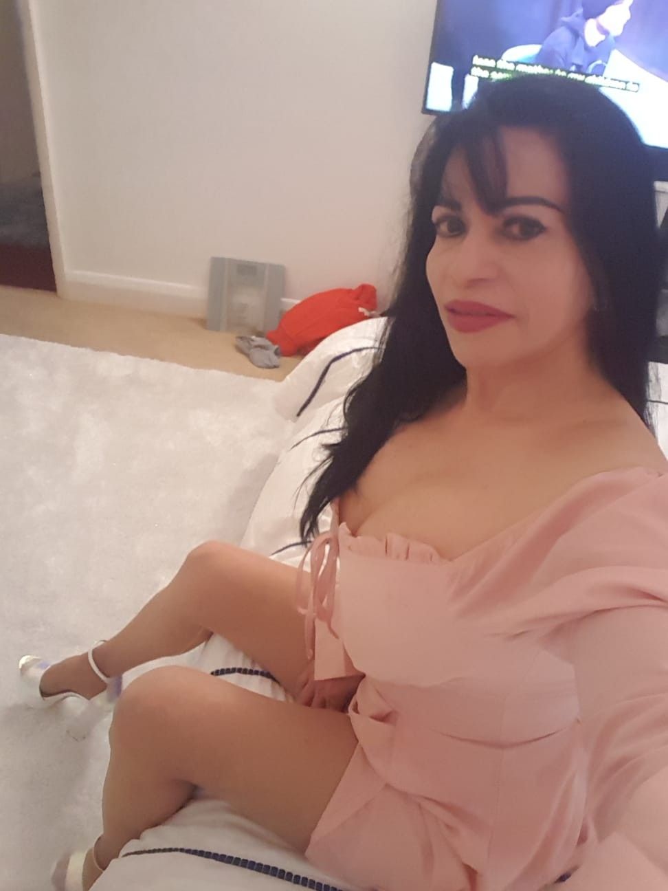 https://cdn.adultwork.com/gallery/G12/9097018.jpg