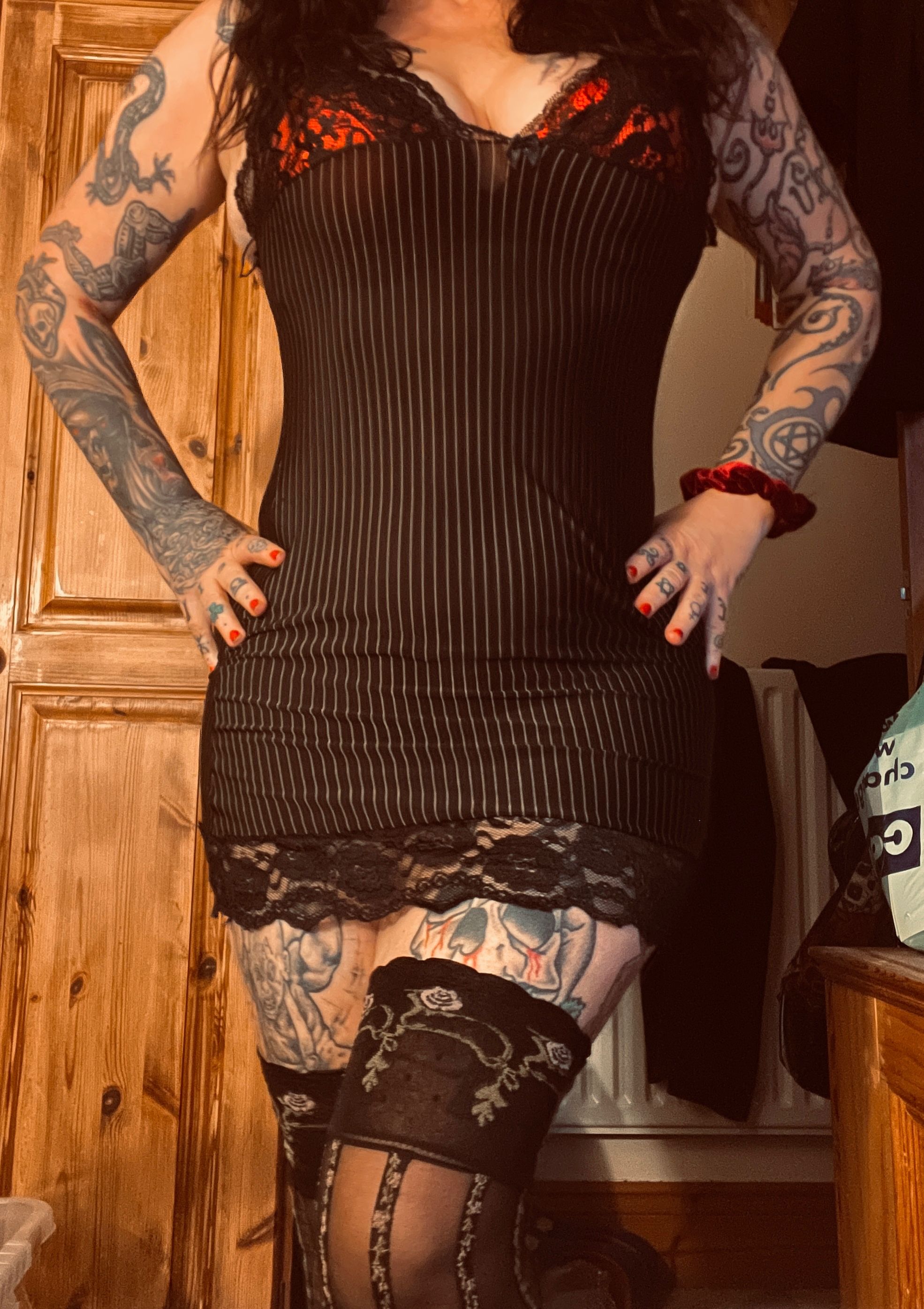 https://cdn.adultwork.com/gallery/G12/9097787.jpg