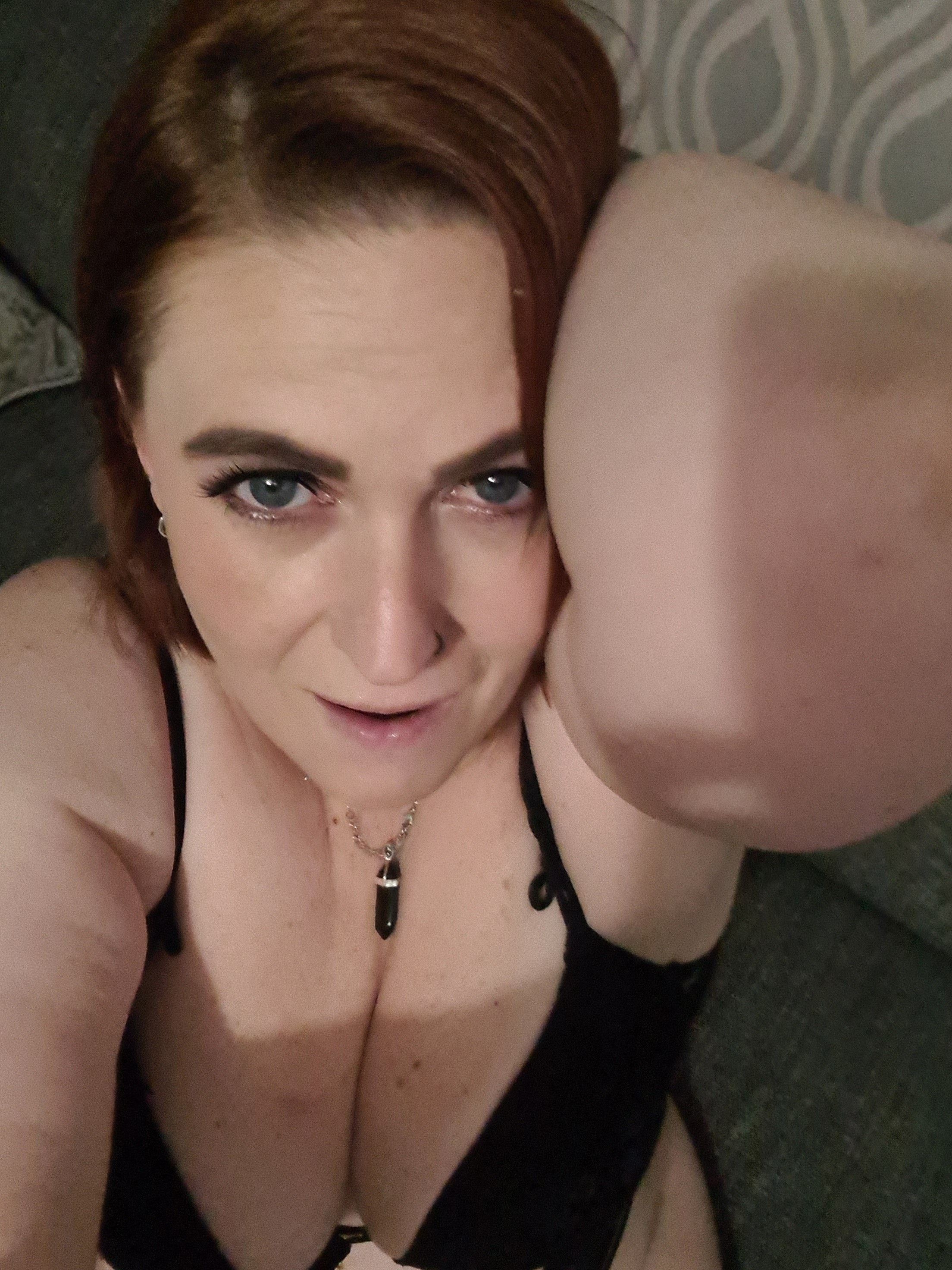 https://cdn.adultwork.com/gallery/G12/9098879.jpg