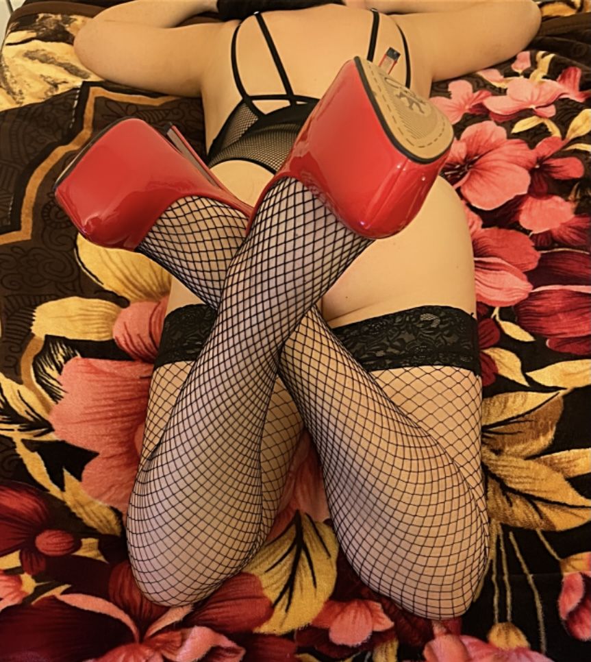 https://cdn.adultwork.com/gallery/G12/9100082.jpg