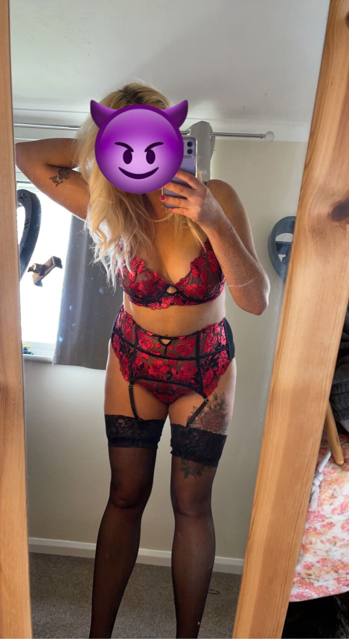 https://cdn.adultwork.com/gallery/G12/9102261.jpg