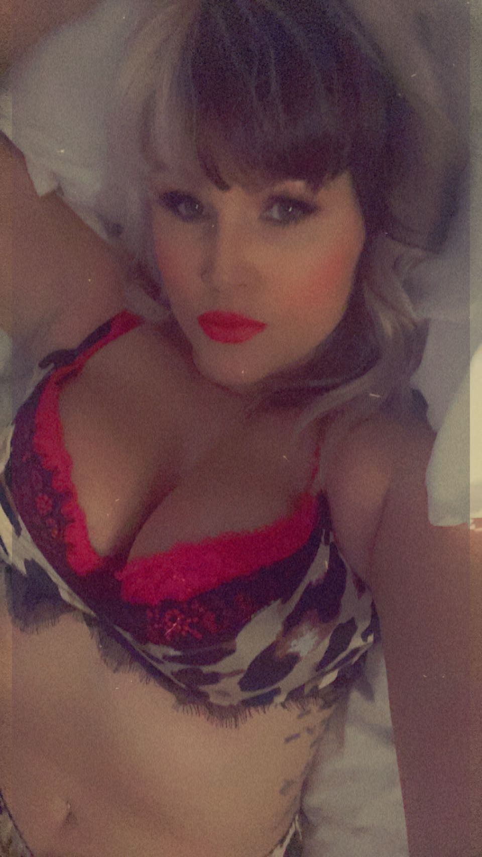 https://cdn.adultwork.com/gallery/G12/9102999.jpg