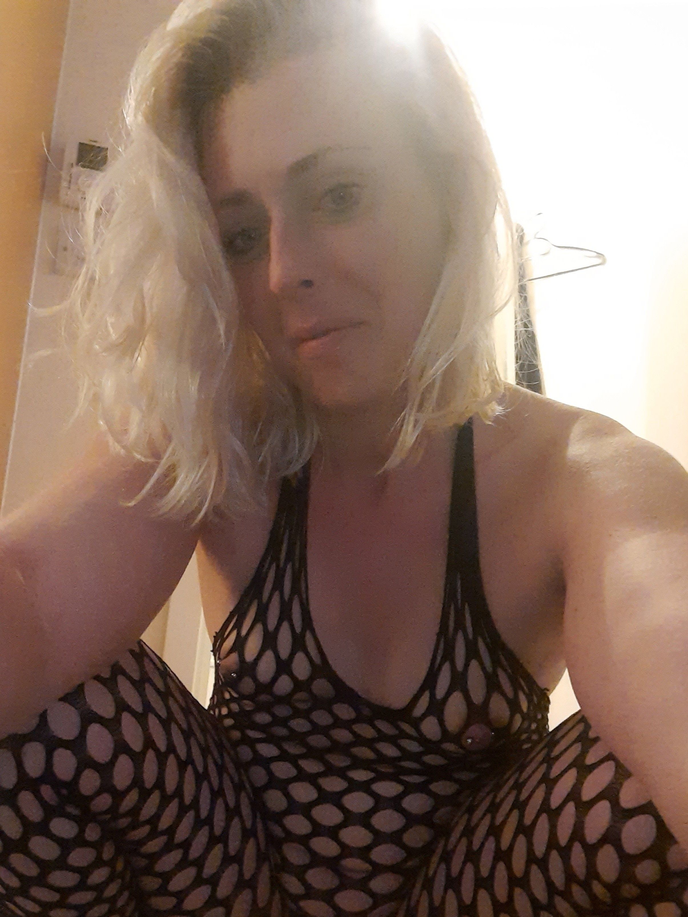 https://cdn.adultwork.com/gallery/G12/9110512.jpg