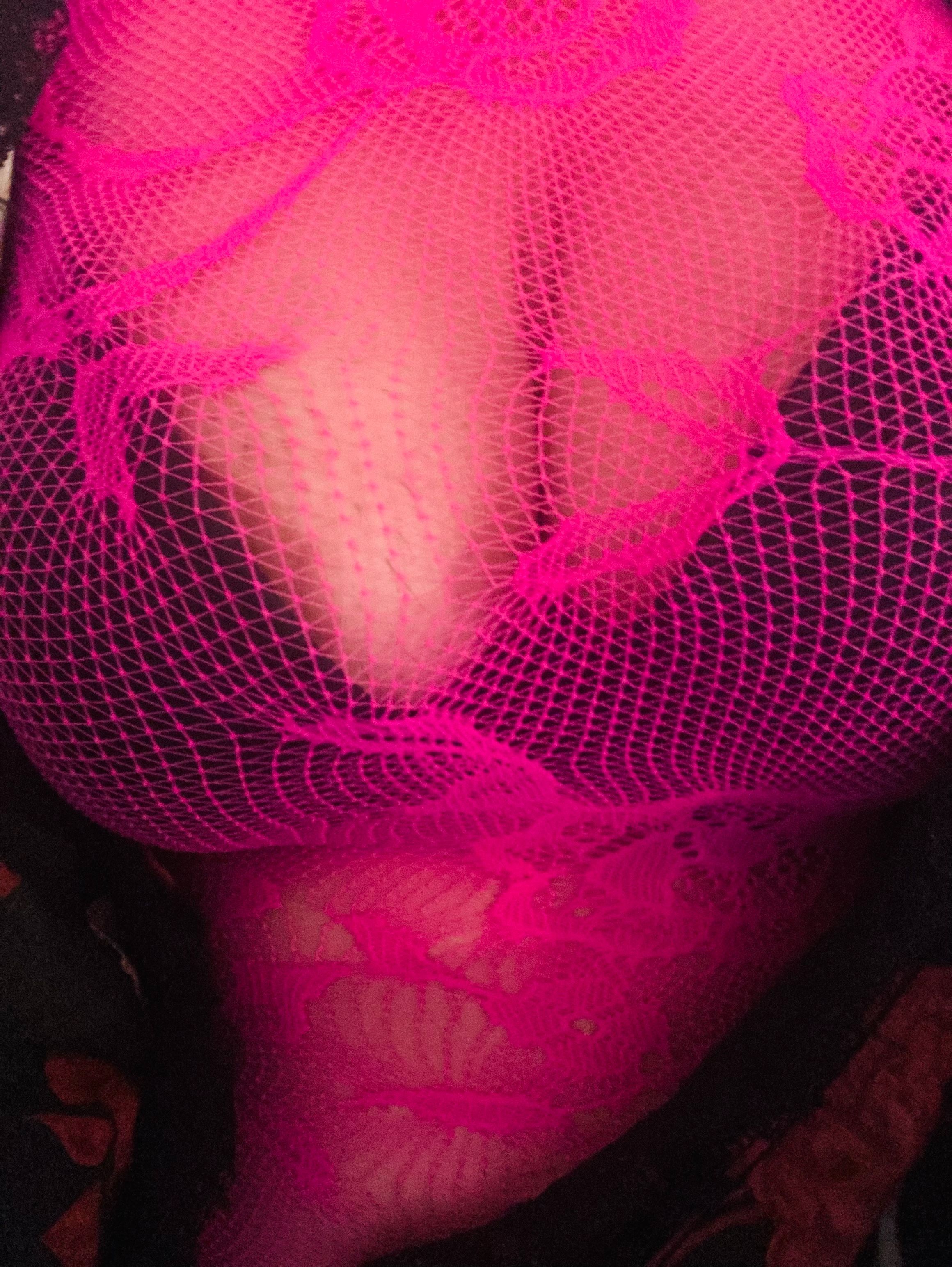 https://cdn.adultwork.com/gallery/G12/9110973.jpg