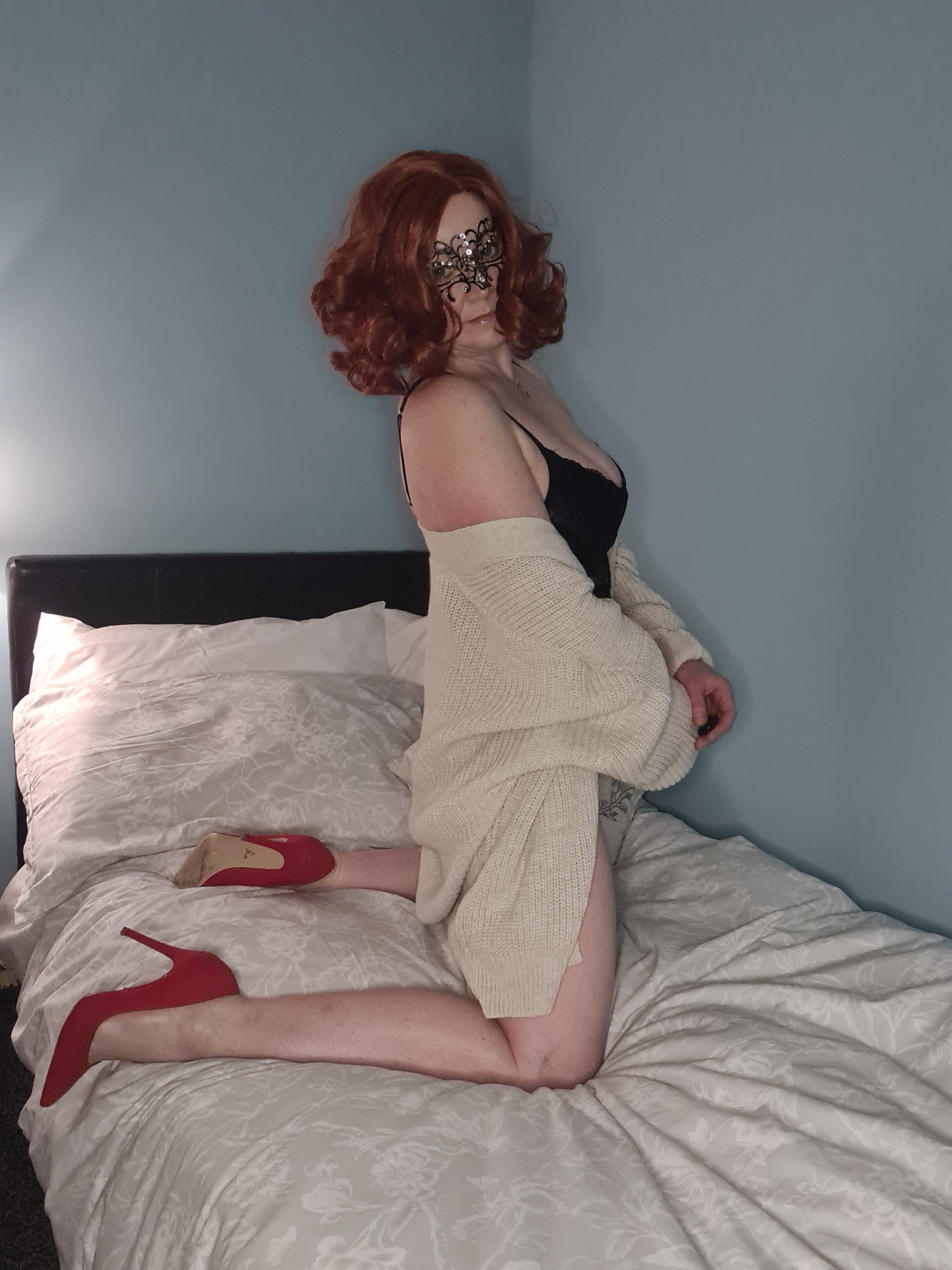 https://cdn.adultwork.com/gallery/G12/9114120.jpg