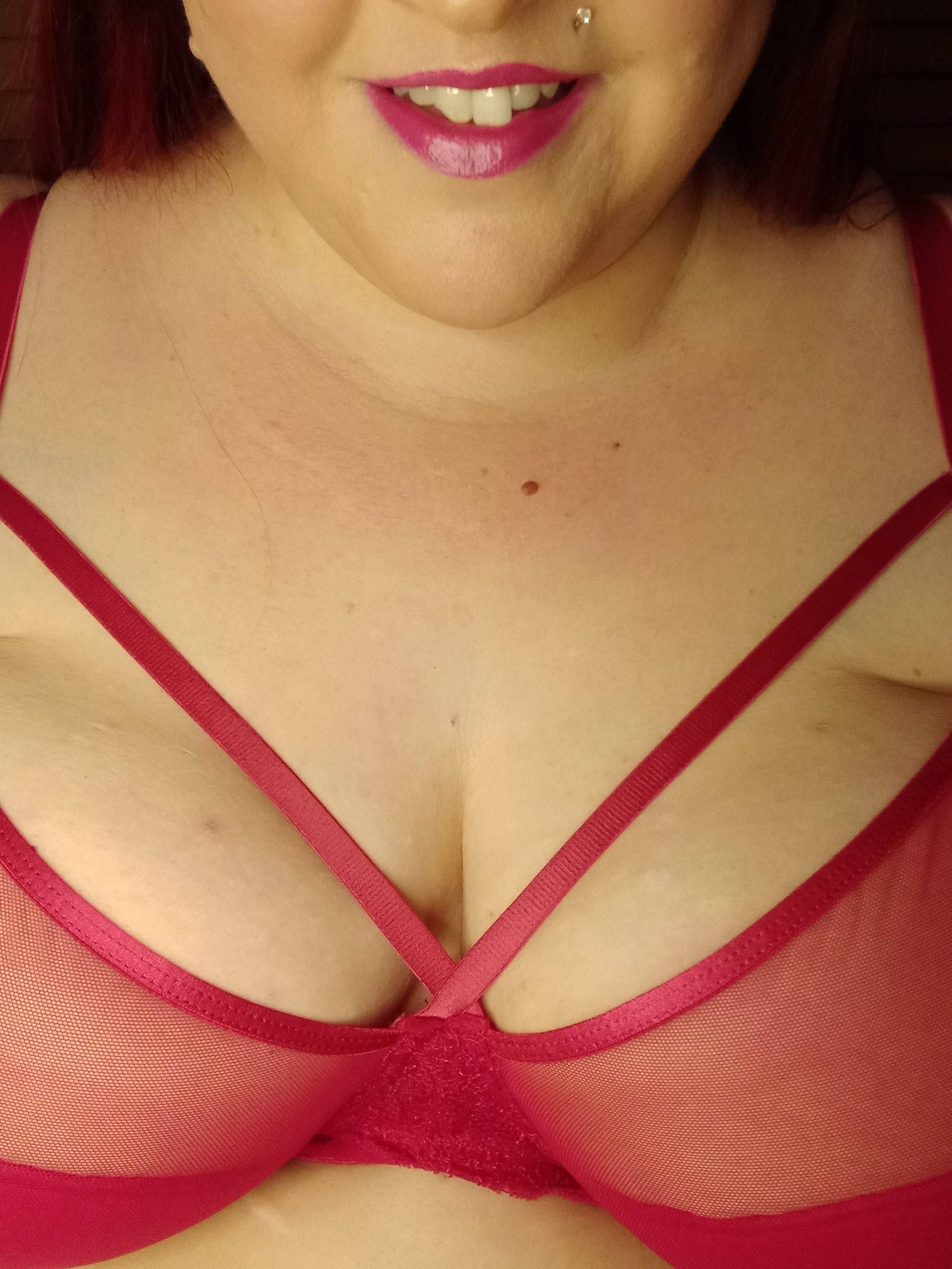 https://cdn.adultwork.com/gallery/G12/9116950.jpg