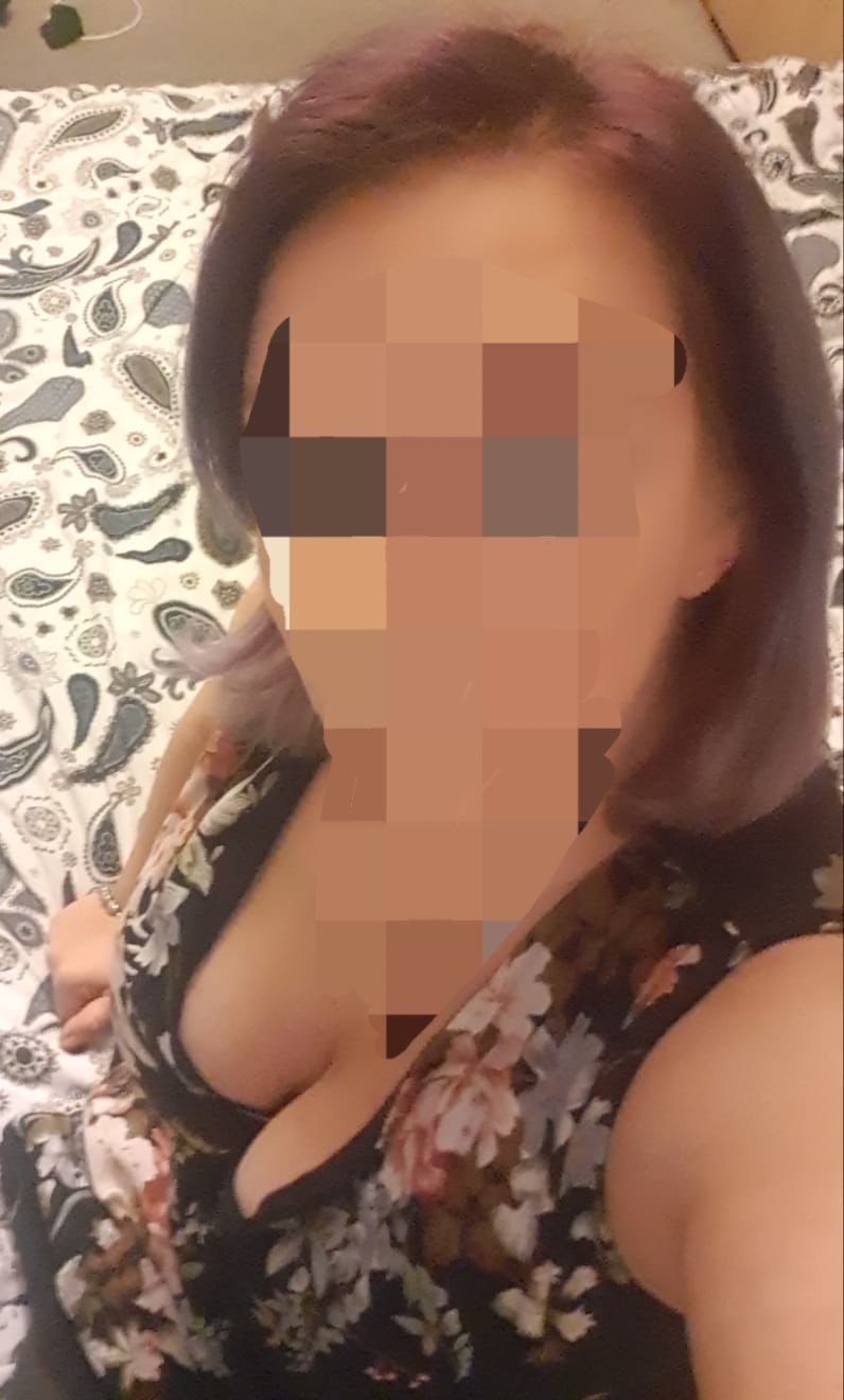 https://cdn.adultwork.com/gallery/G12/9119959.jpg