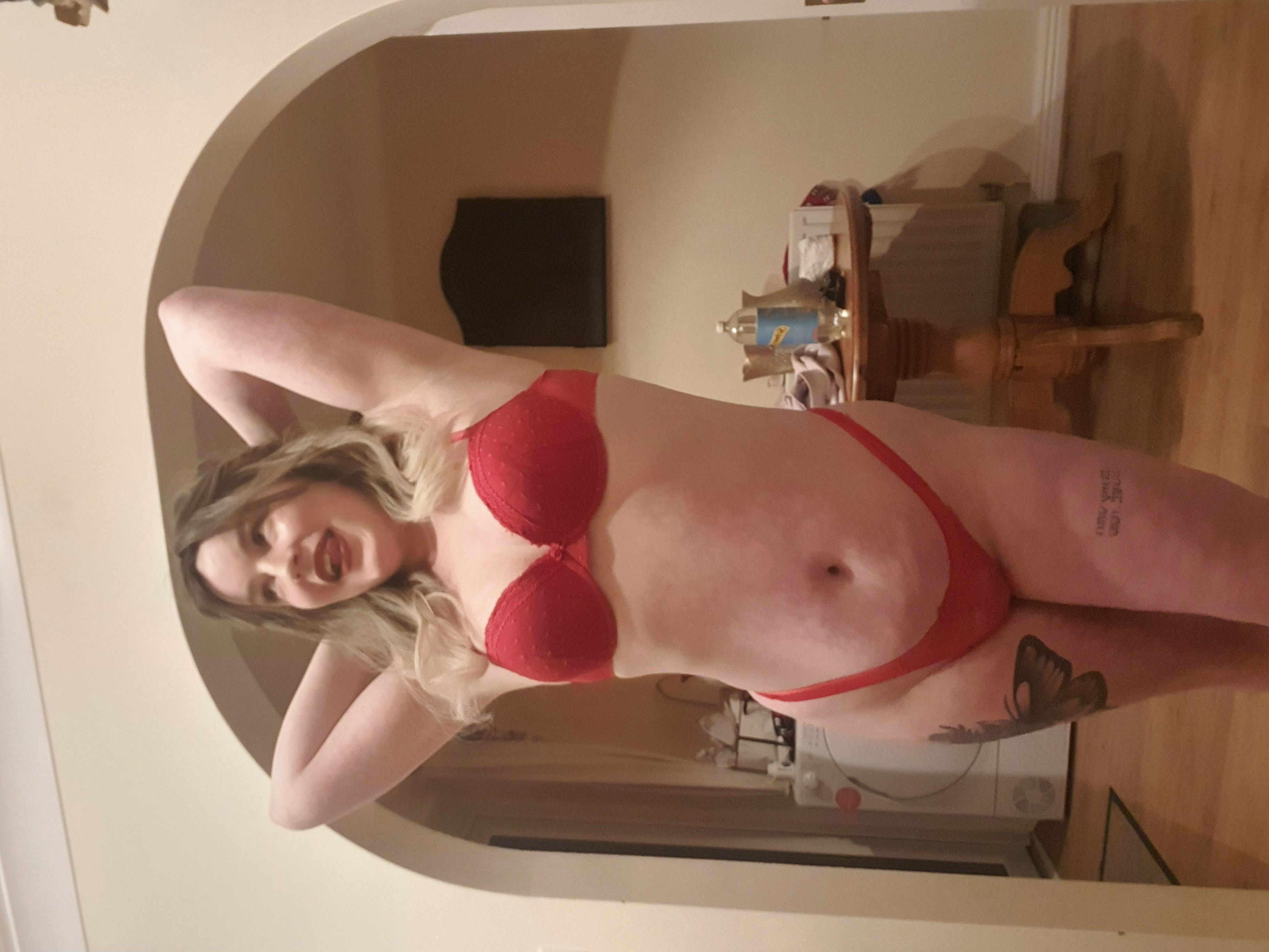 https://cdn.adultwork.com/gallery/G12/9127634.jpg