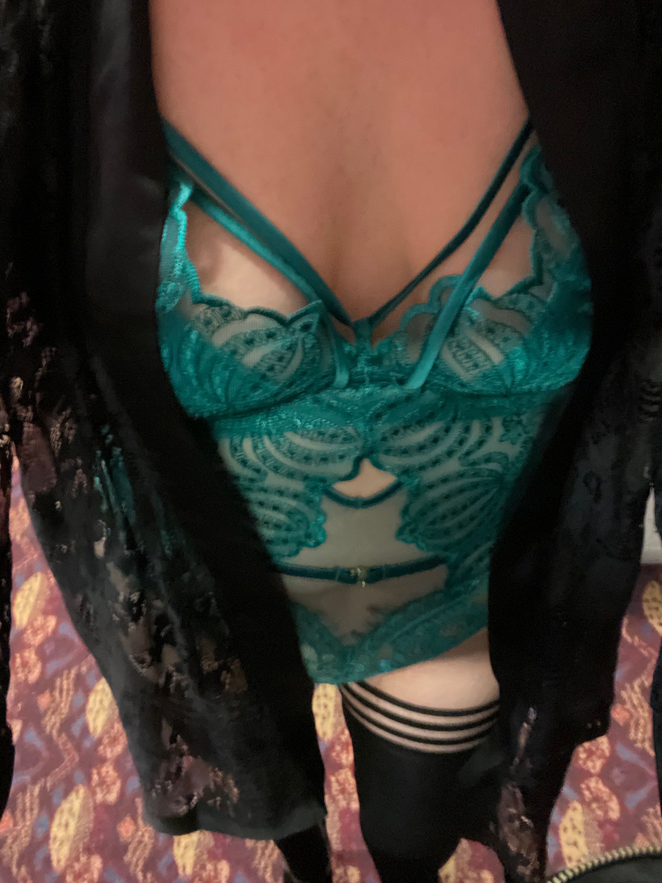 https://cdn.adultwork.com/gallery/G12/9128468.jpg