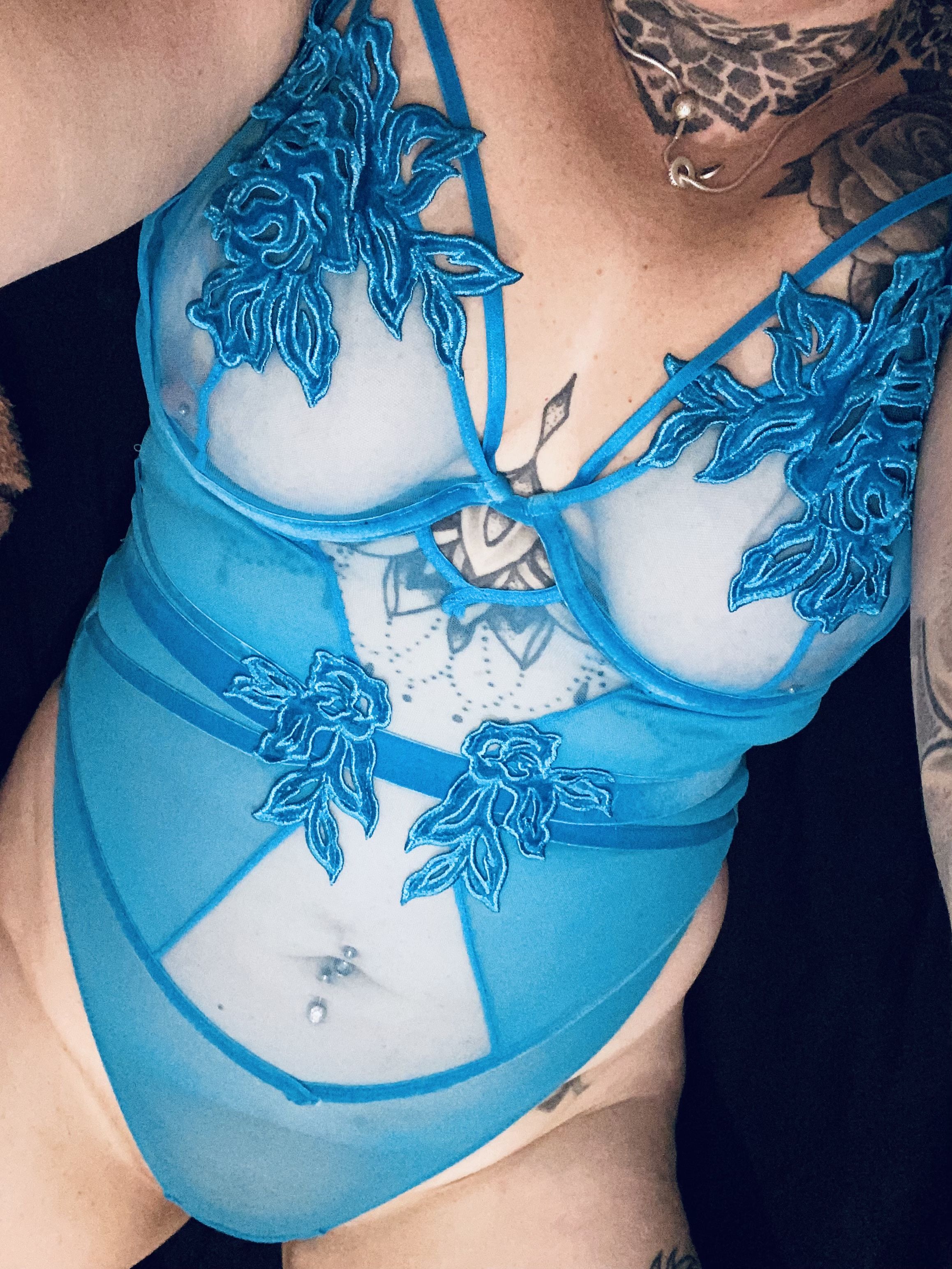 https://cdn.adultwork.com/gallery/G12/9129378.jpg