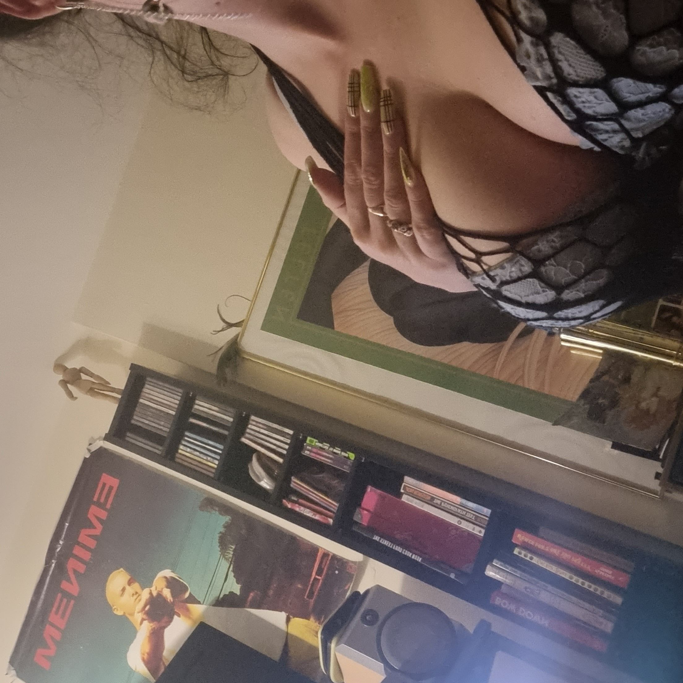 https://cdn.adultwork.com/gallery/G13/9133251.jpg