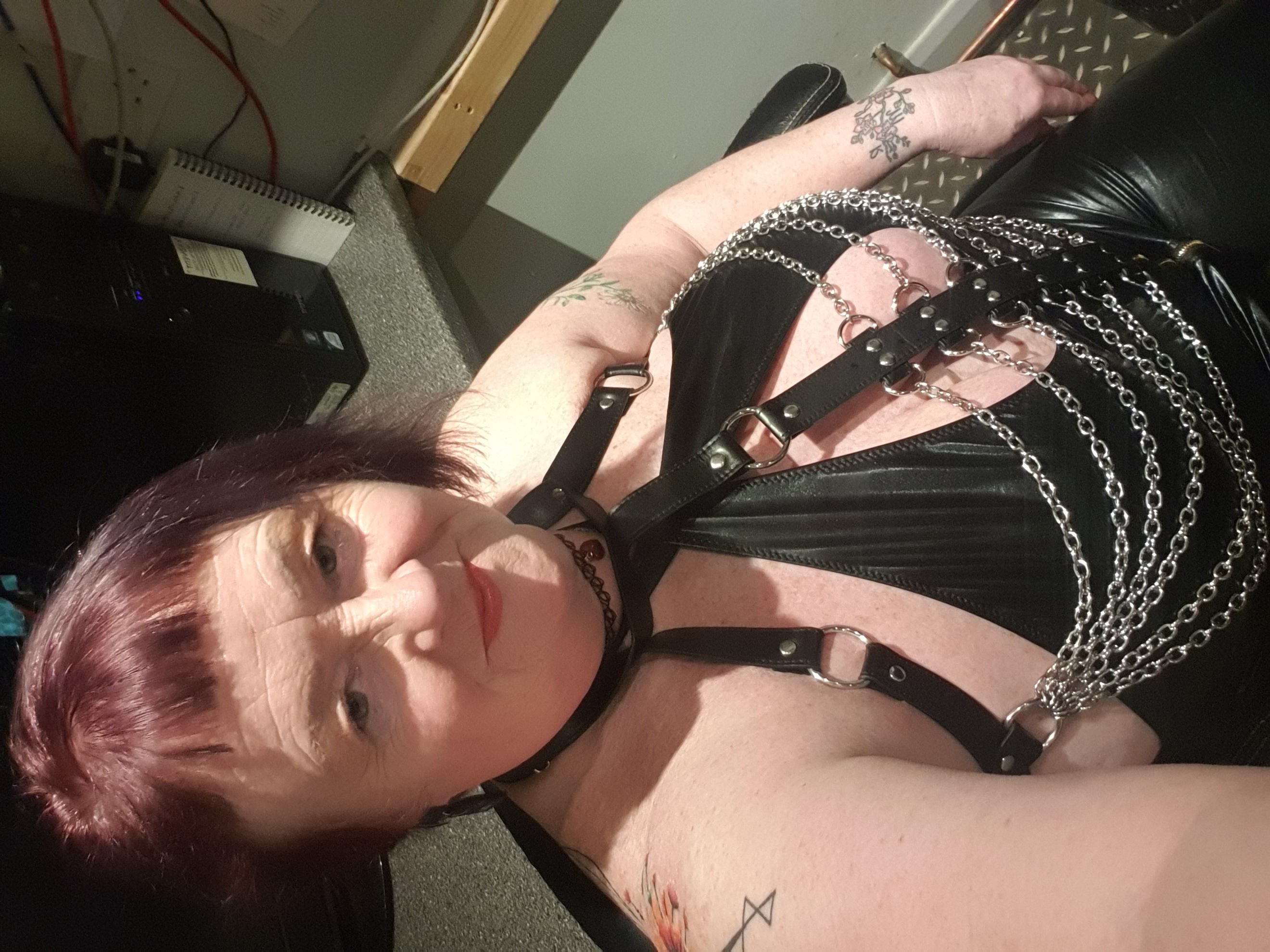 https://cdn.adultwork.com/gallery/G13/9135572.jpg