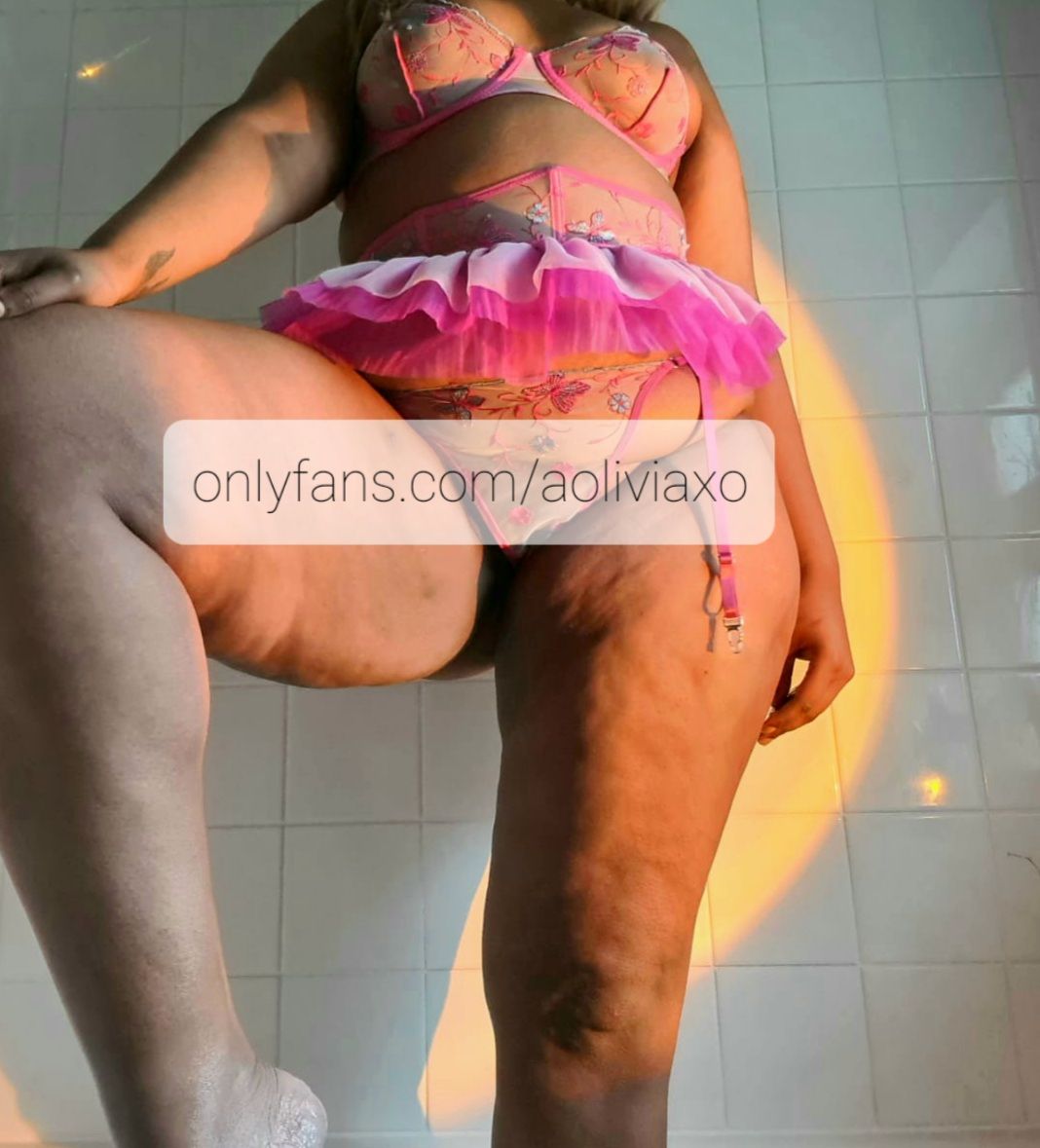 https://cdn.adultwork.com/gallery/G13/9135683.jpg