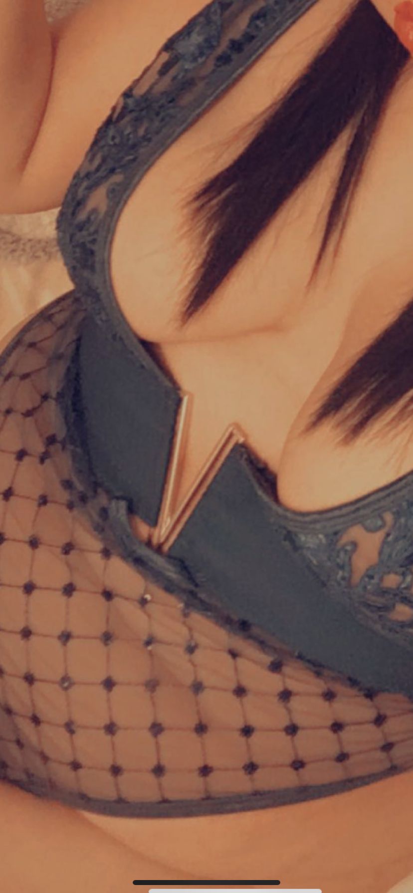 https://cdn.adultwork.com/gallery/G13/9151383.jpg