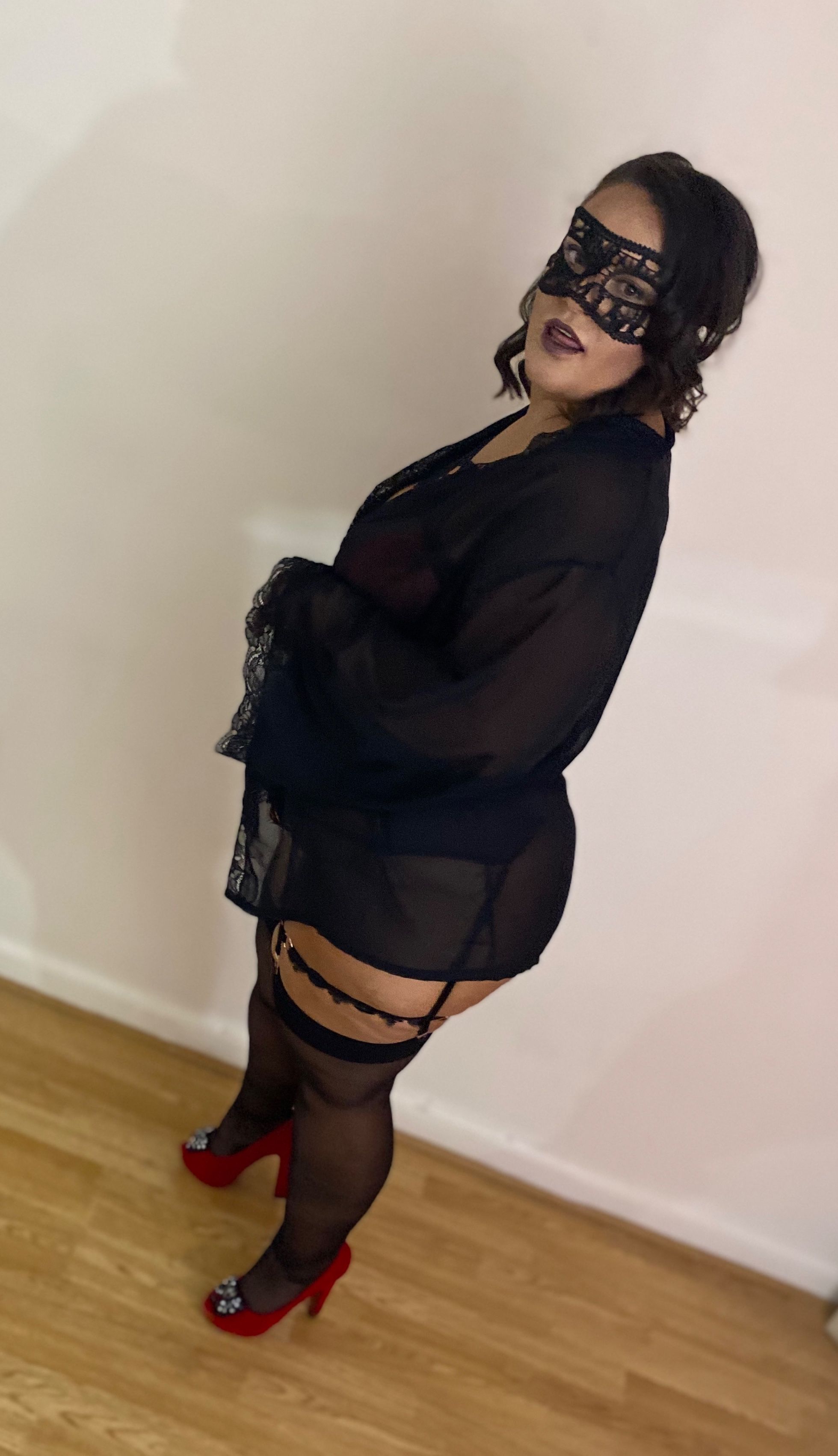 https://cdn.adultwork.com/gallery/G13/9152943.jpg