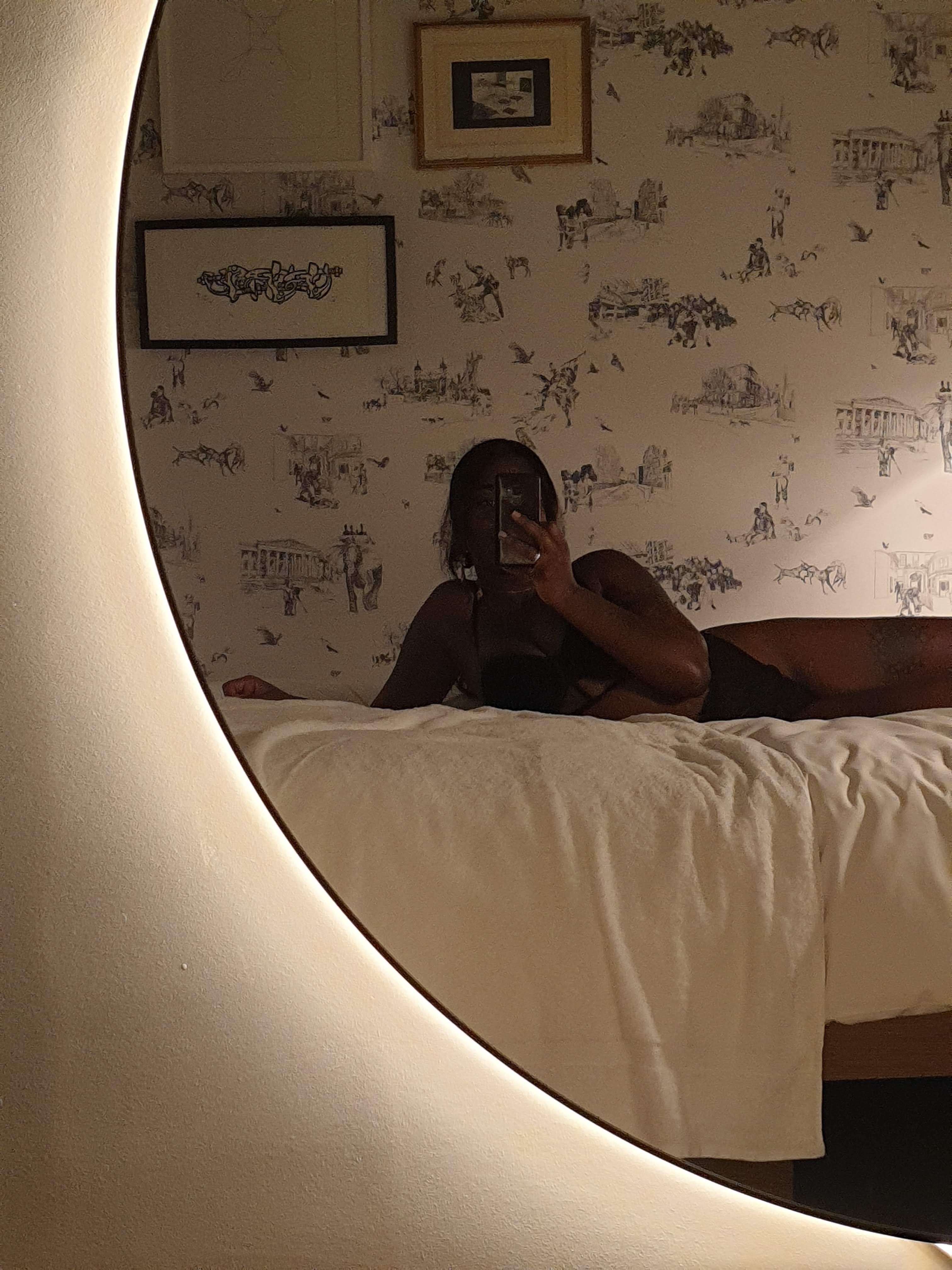 https://cdn.adultwork.com/gallery/G13/9156746.jpg