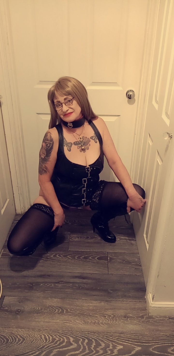 https://cdn.adultwork.com/gallery/G13/9182380.jpg