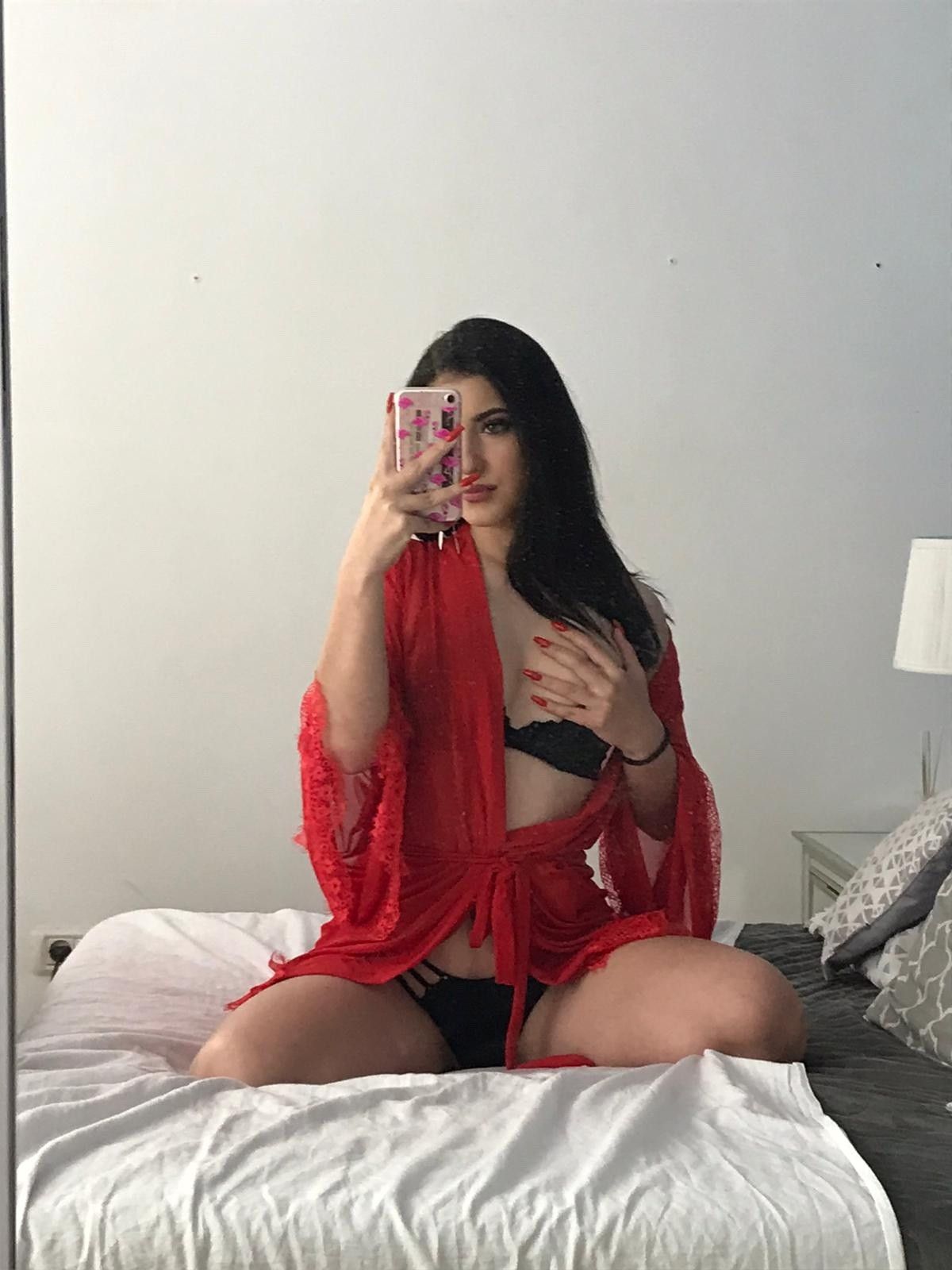 https://cdn.adultwork.com/gallery/G13/9182678.jpg