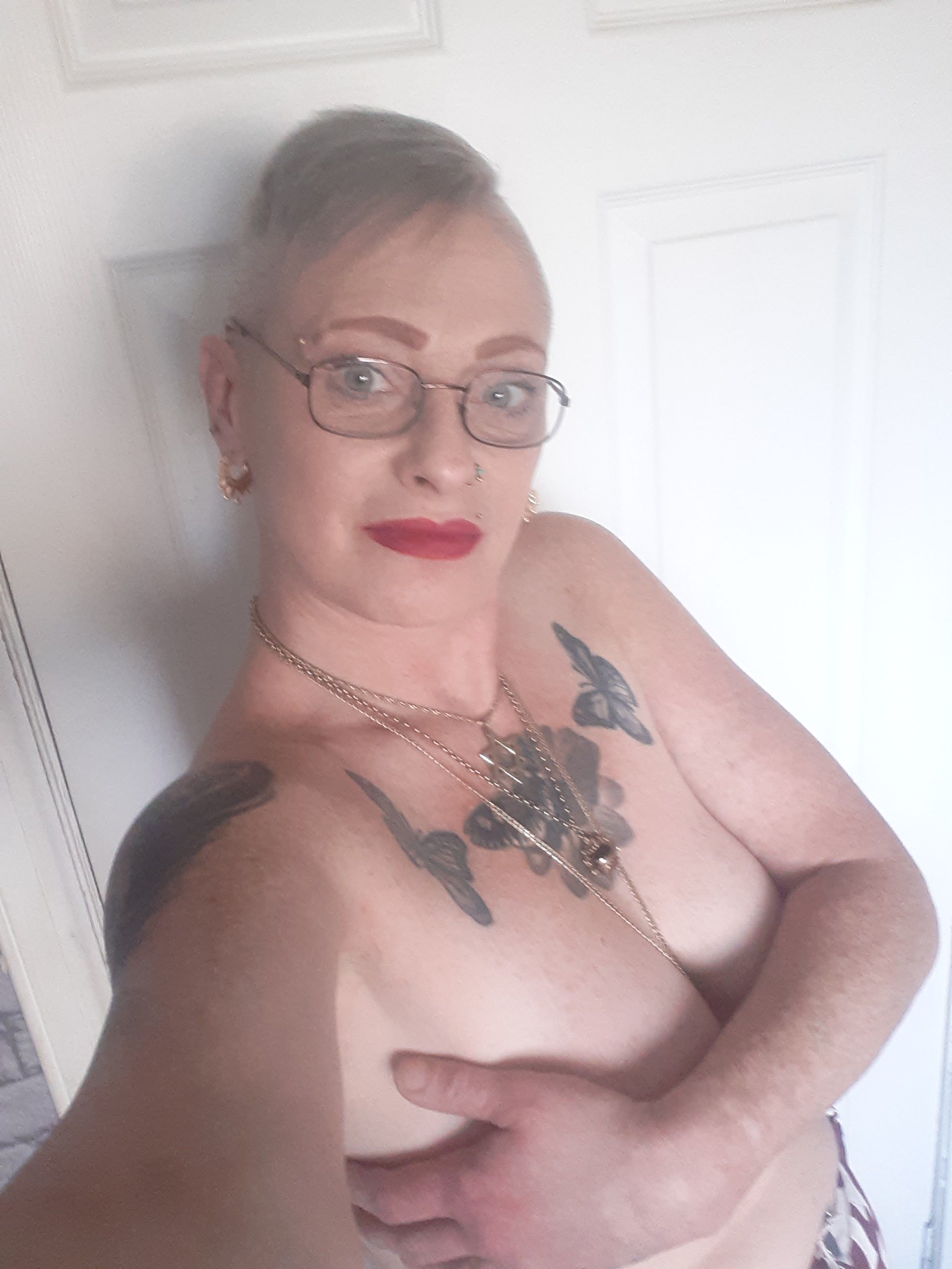 https://cdn.adultwork.com/gallery/G13/9182948.jpg