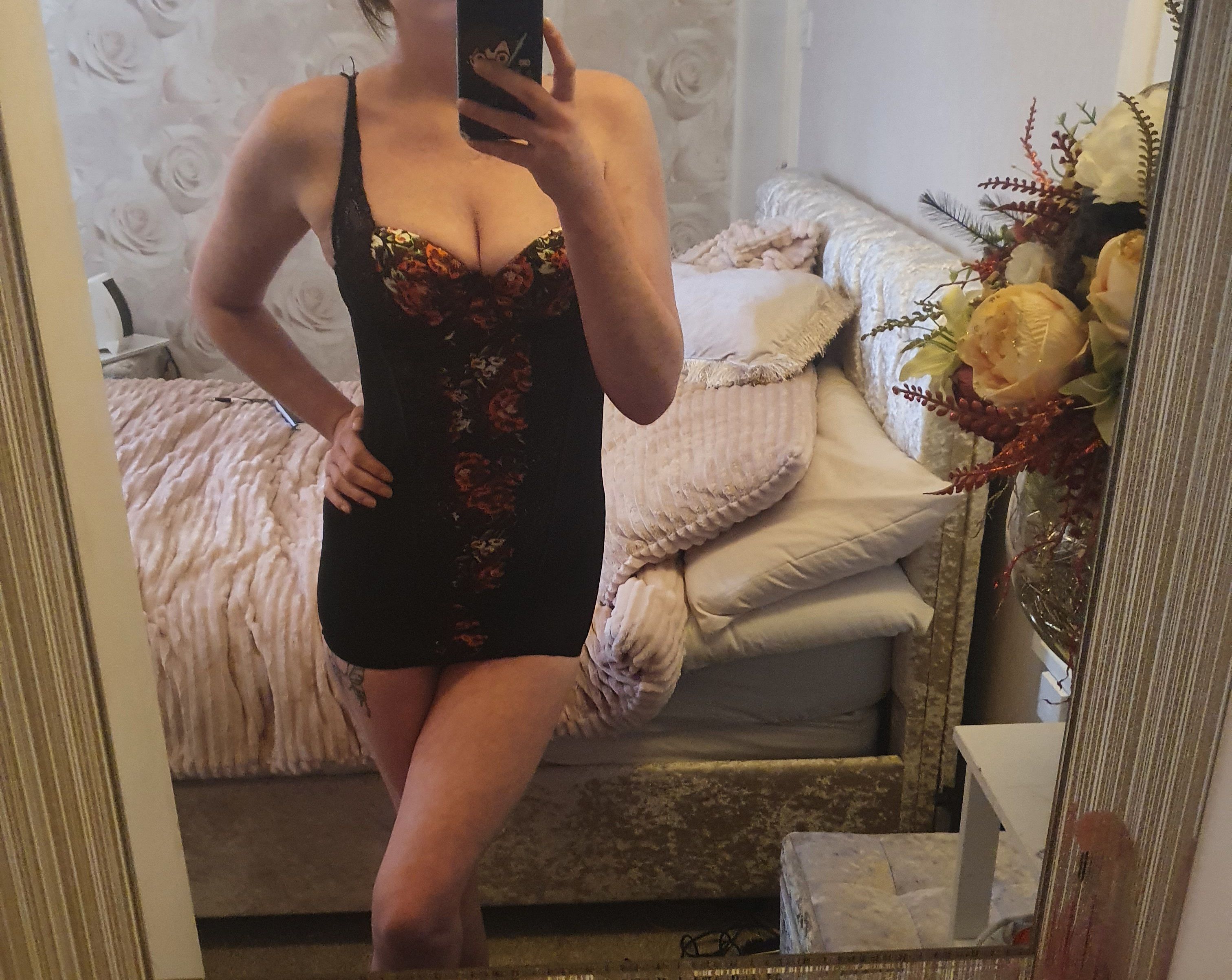 https://cdn.adultwork.com/gallery/G13/9189370.jpg