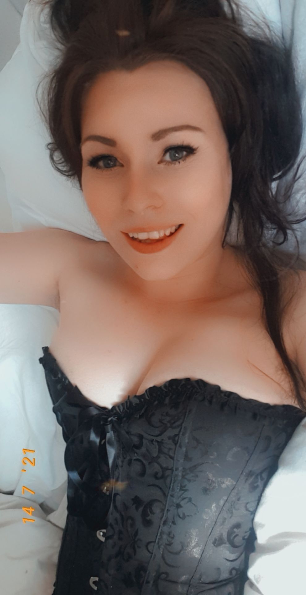 https://cdn.adultwork.com/gallery/G13/9189500.jpg