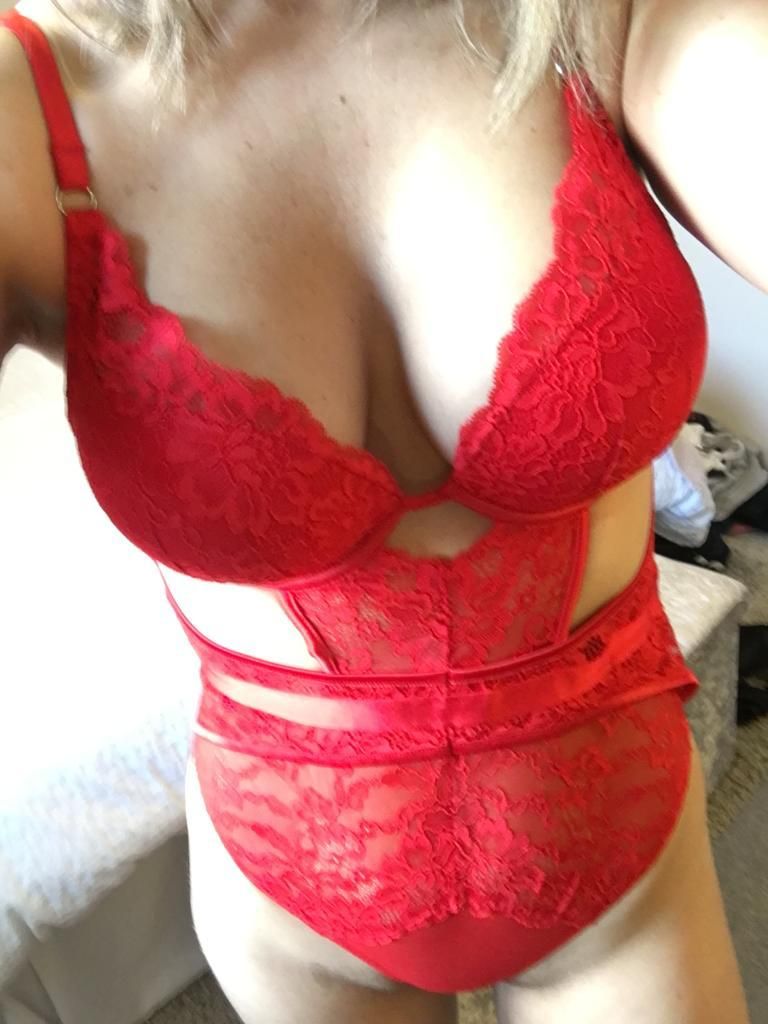 https://cdn.adultwork.com/gallery/G13/9189517.jpg