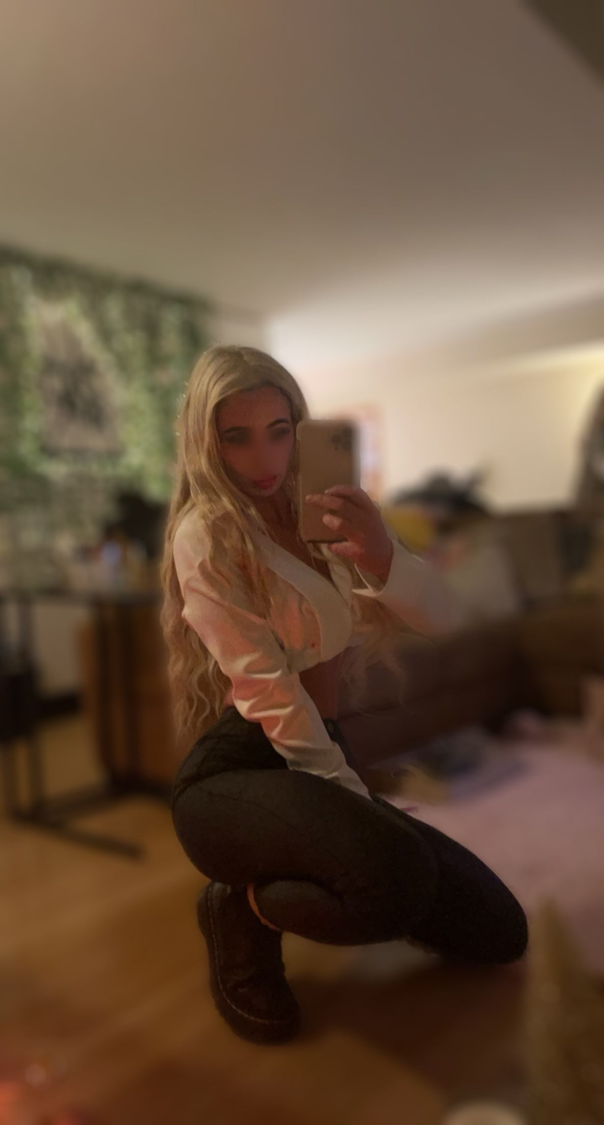 https://cdn.adultwork.com/gallery/G13/9193927.jpg