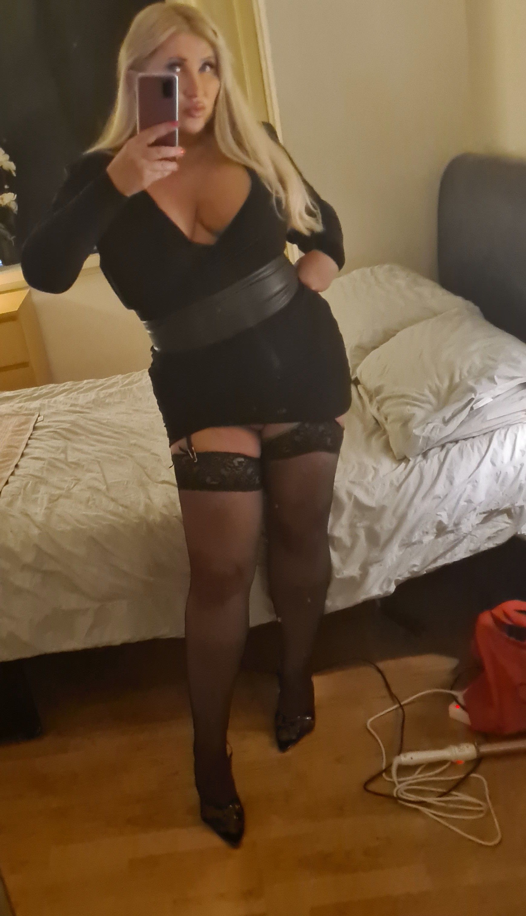 https://cdn.adultwork.com/gallery/G13/9195655.jpg