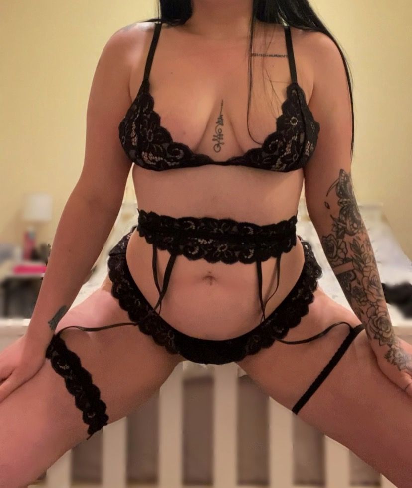 https://cdn.adultwork.com/gallery/G13/9230526.jpg