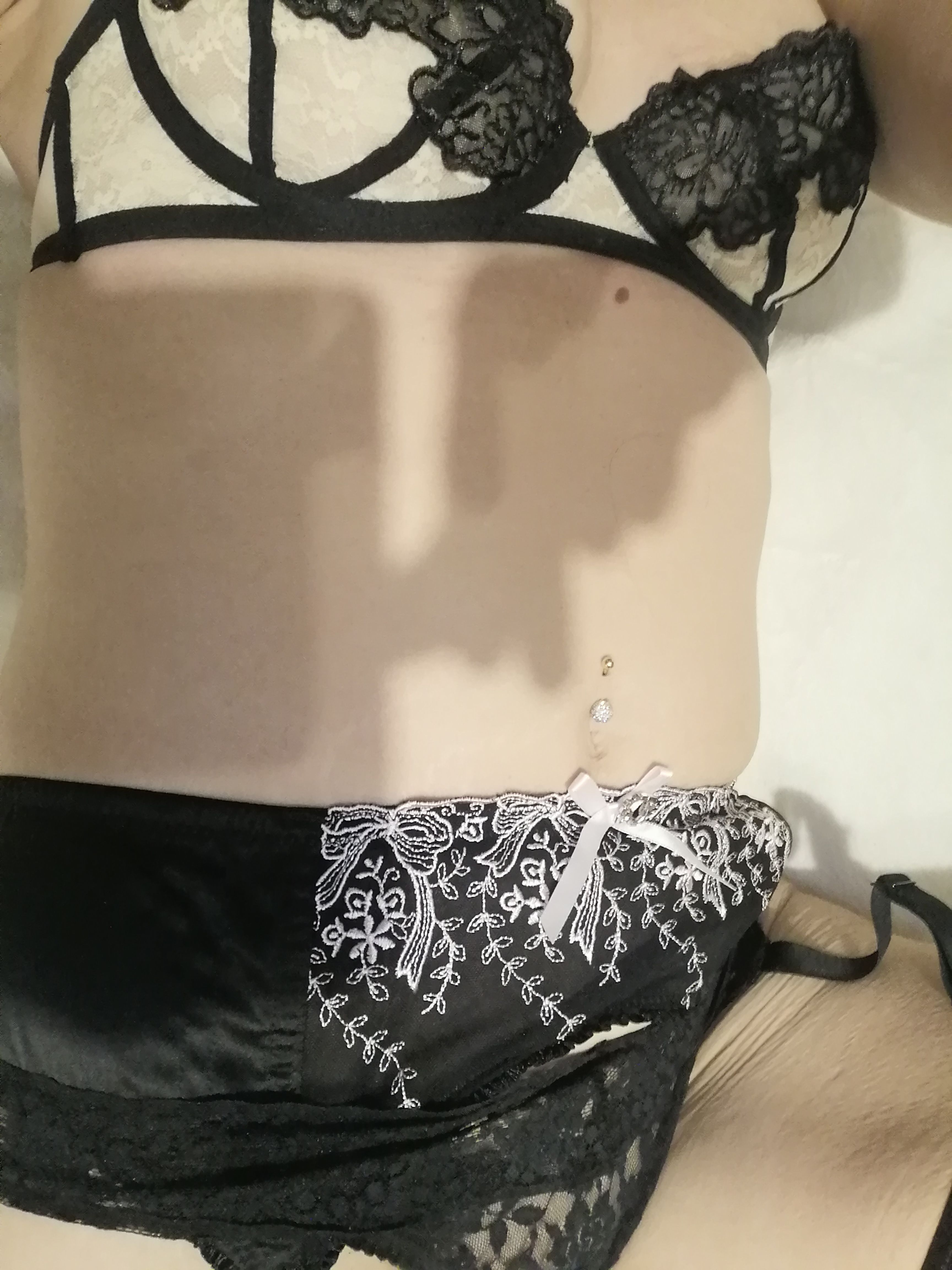 https://cdn.adultwork.com/gallery/G13/9256578.jpg