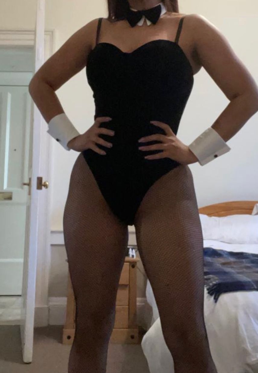 https://cdn.adultwork.com/gallery/G13/9301744.jpg